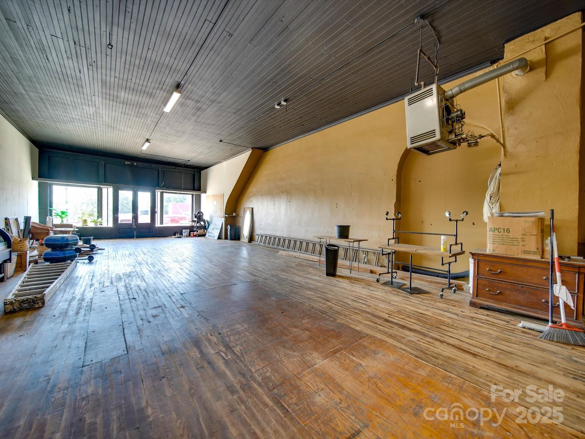 106 S Main Street Property Photo 13