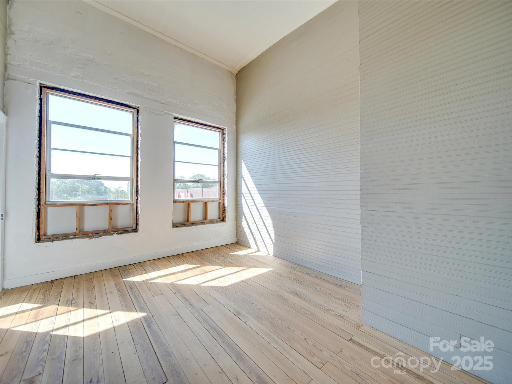 106 S Main Street Property Photo 29