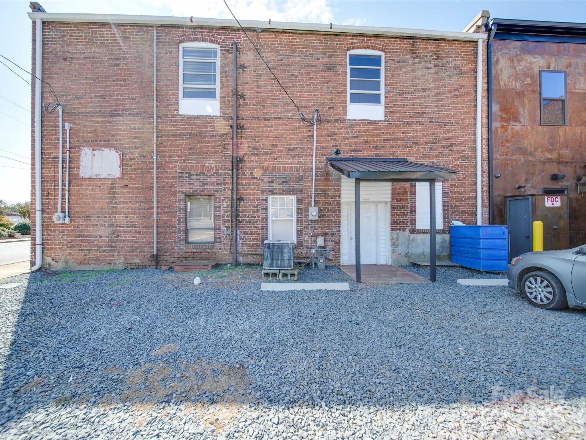 106 S Main Street Property Photo 38