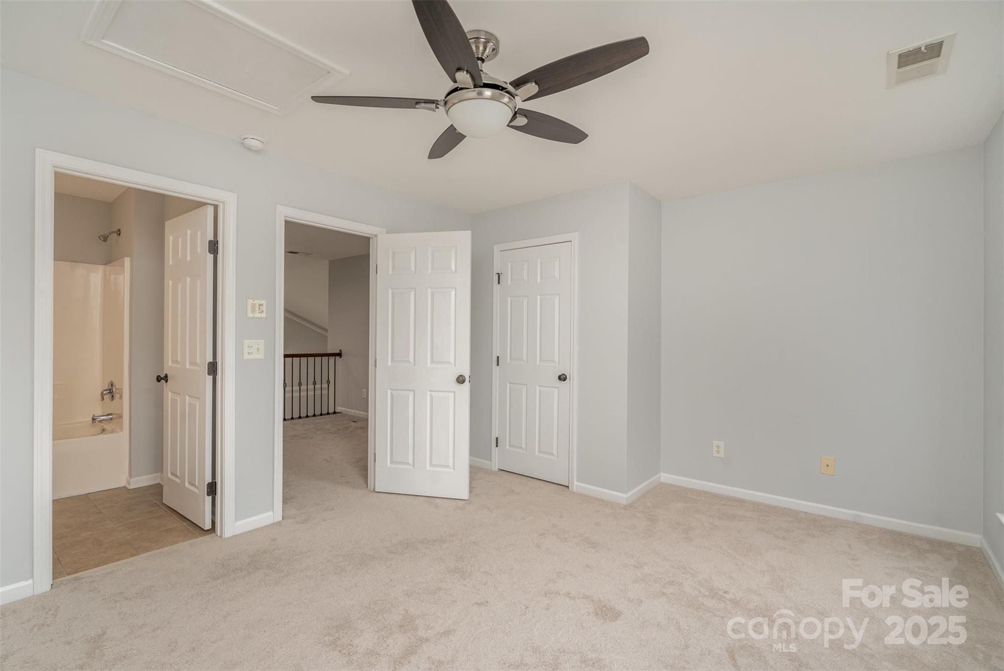 1001 Hatton Terrace Property Photo 23