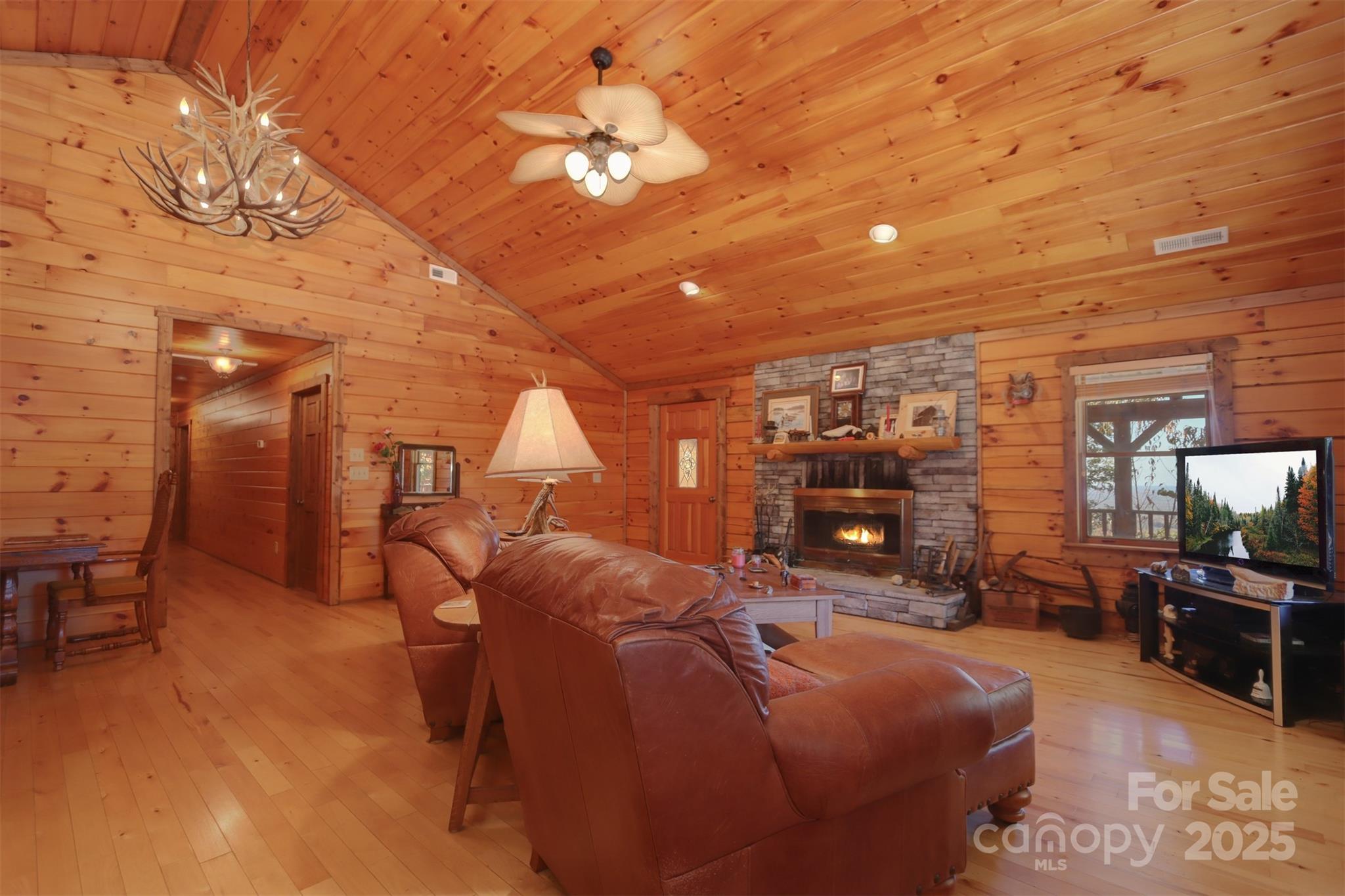 145 Lazy Acres Lane Property Photo 10