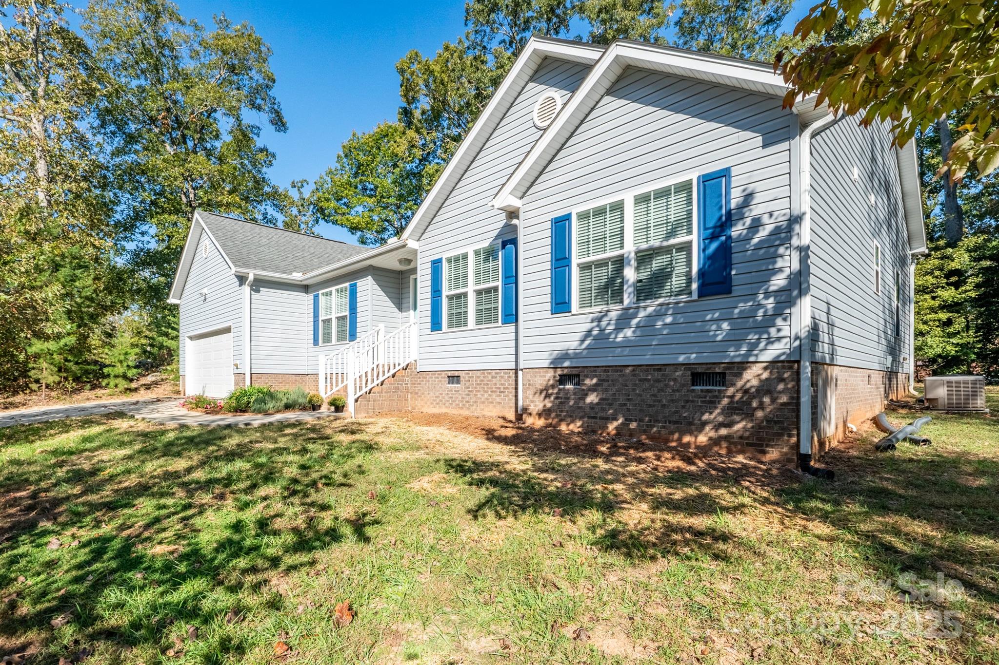 5039 Penn Road Property Photo 1