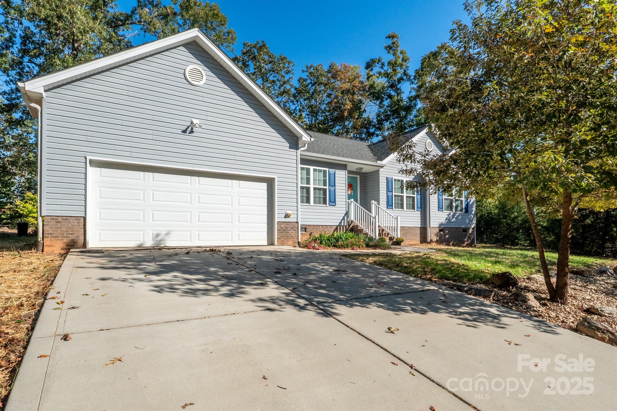 5039 Penn Road Property Photo 3