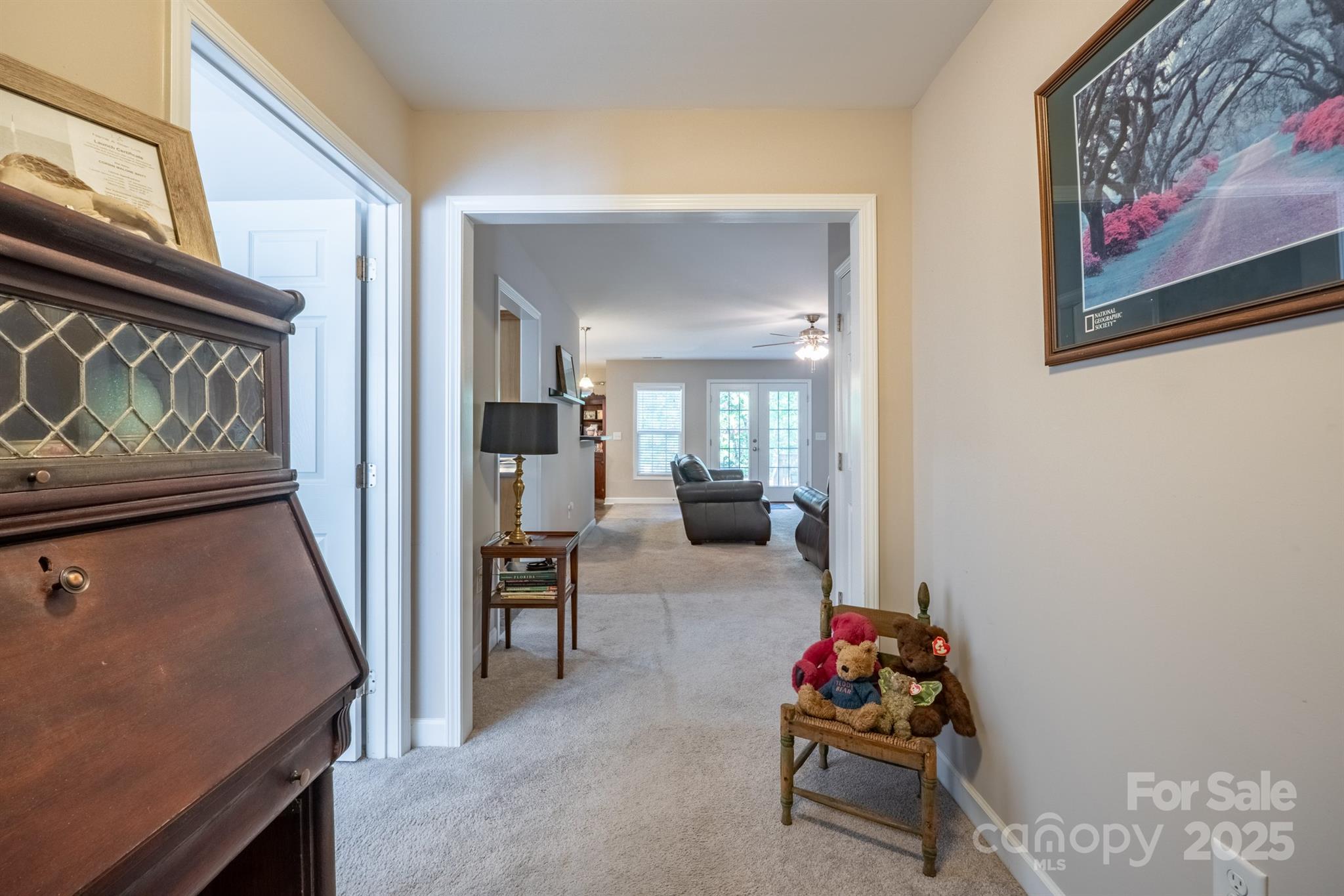 5039 Penn Road Property Photo 4