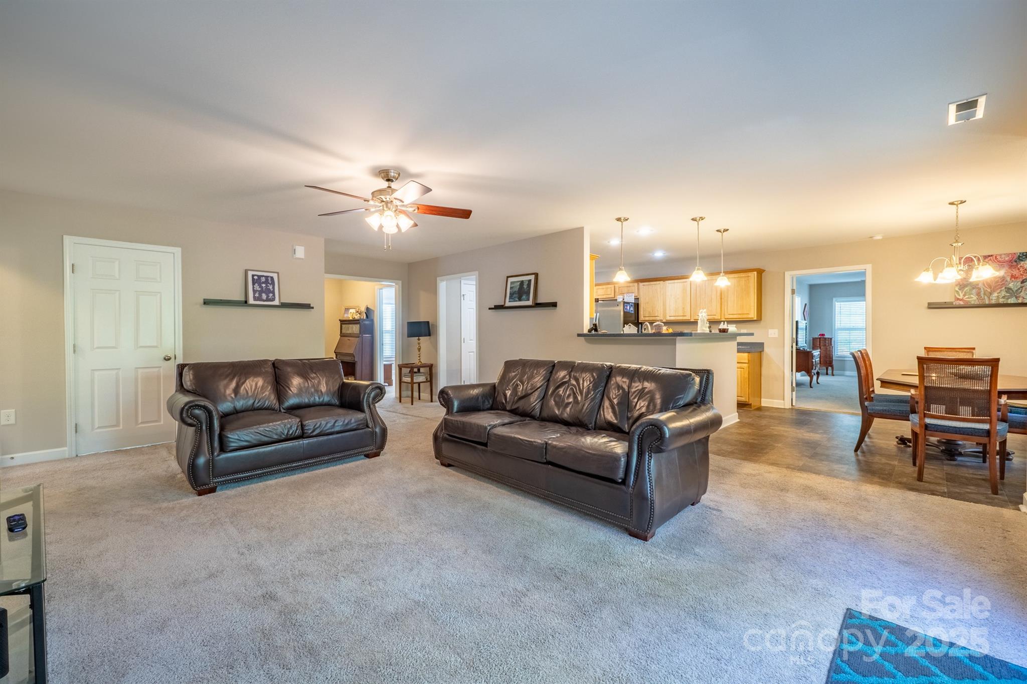 5039 Penn Road Property Photo 13