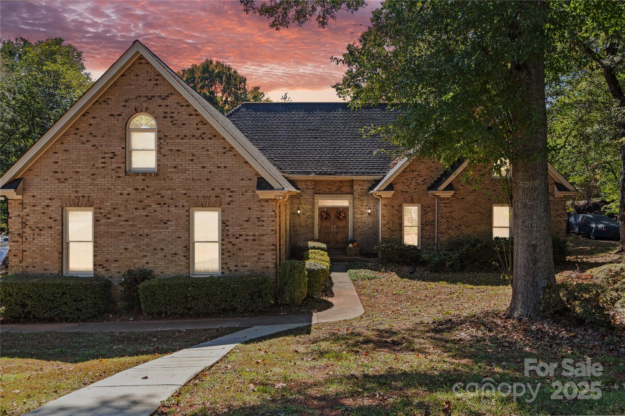 450 Serendipity Drive Property Photo 1