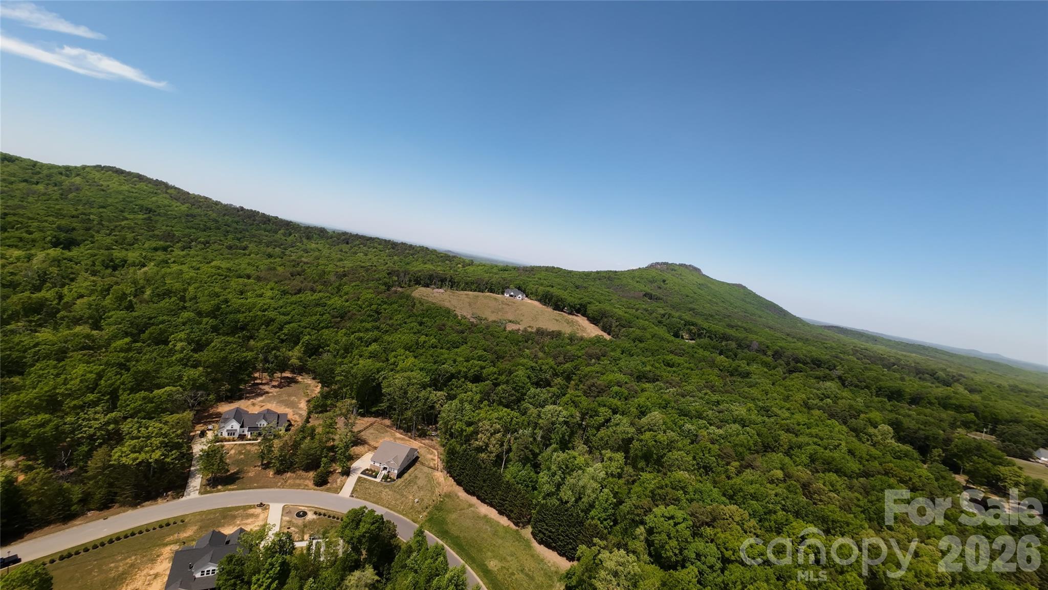 5112 Kings Pinnacle Drive Property Photo 6