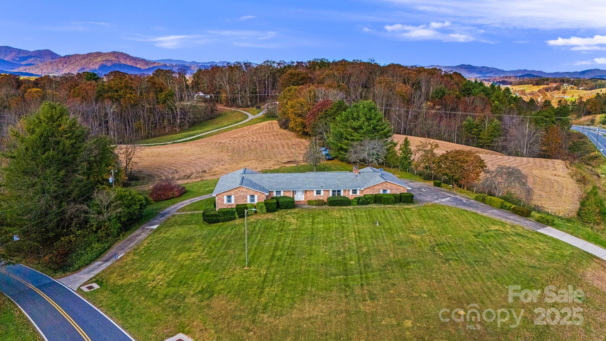 7 Brookshire Road Property Photo