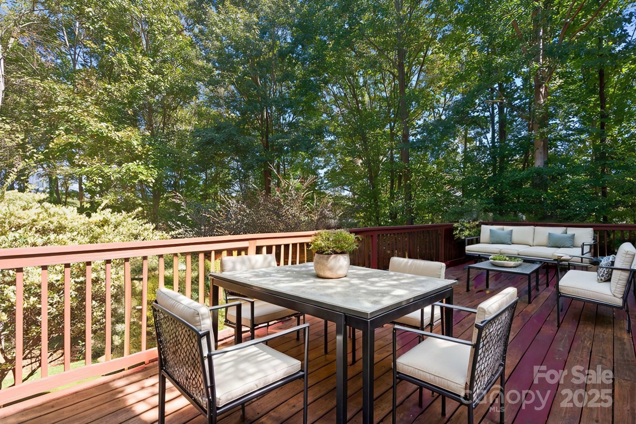 128 Archbell Point Lane Property Photo 6