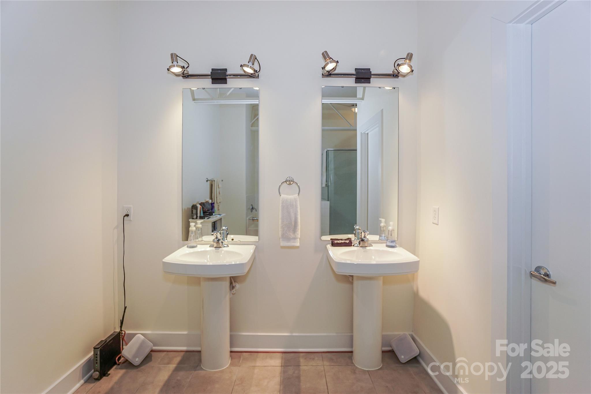 929 Westmere Avenue Property Photo 28