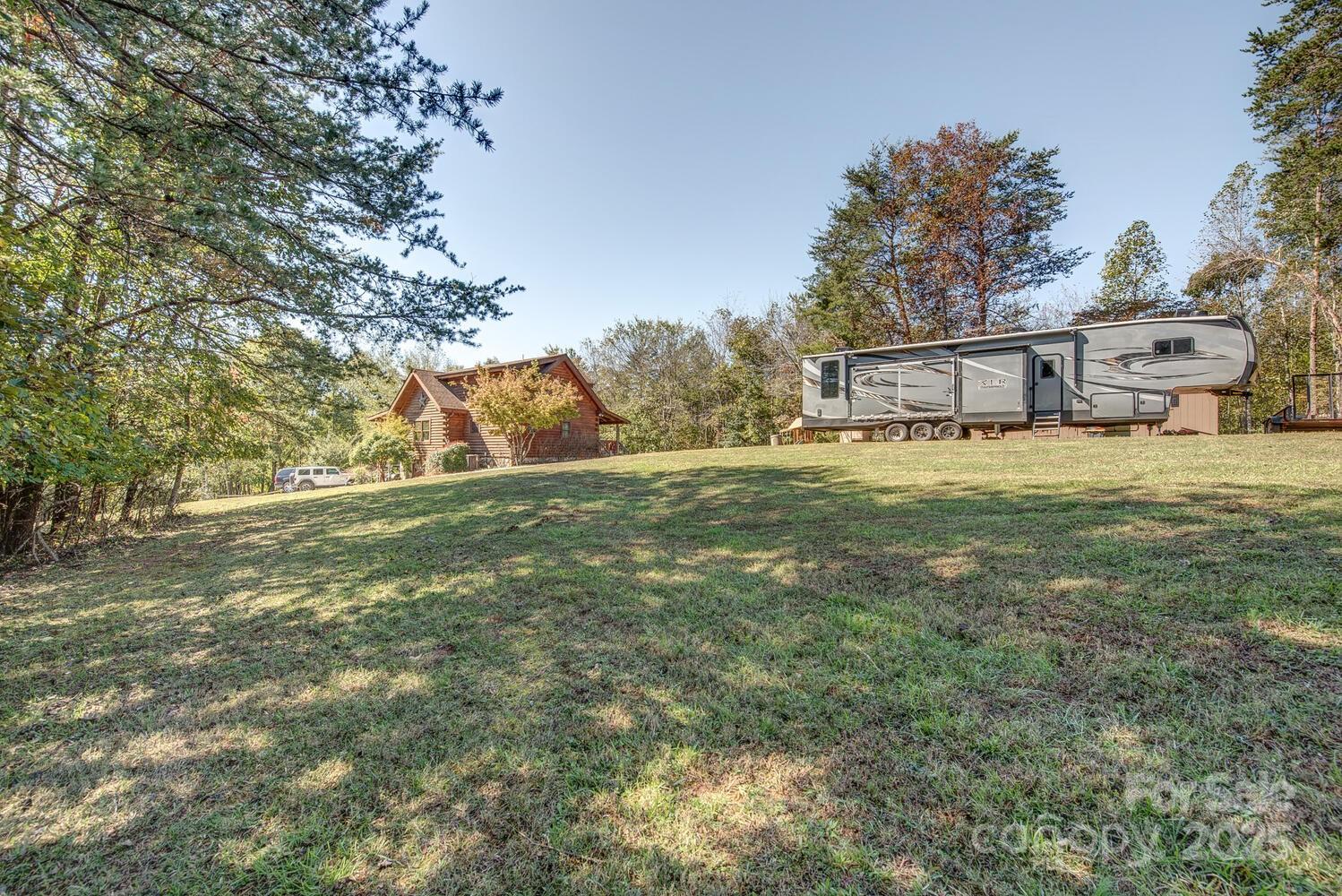 460 Cascades Parkway Property Photo 15