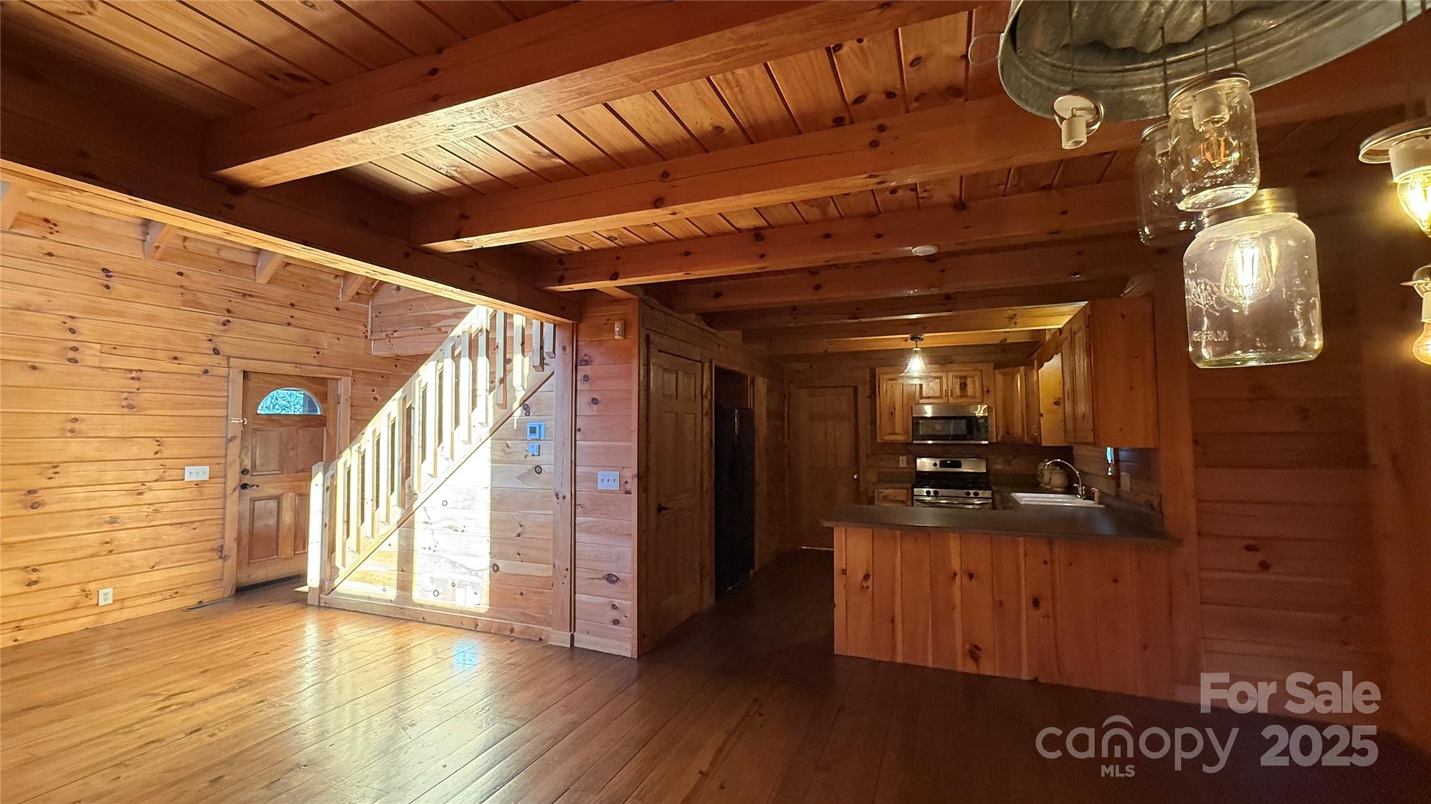 460 Cascades Parkway Property Photo 24