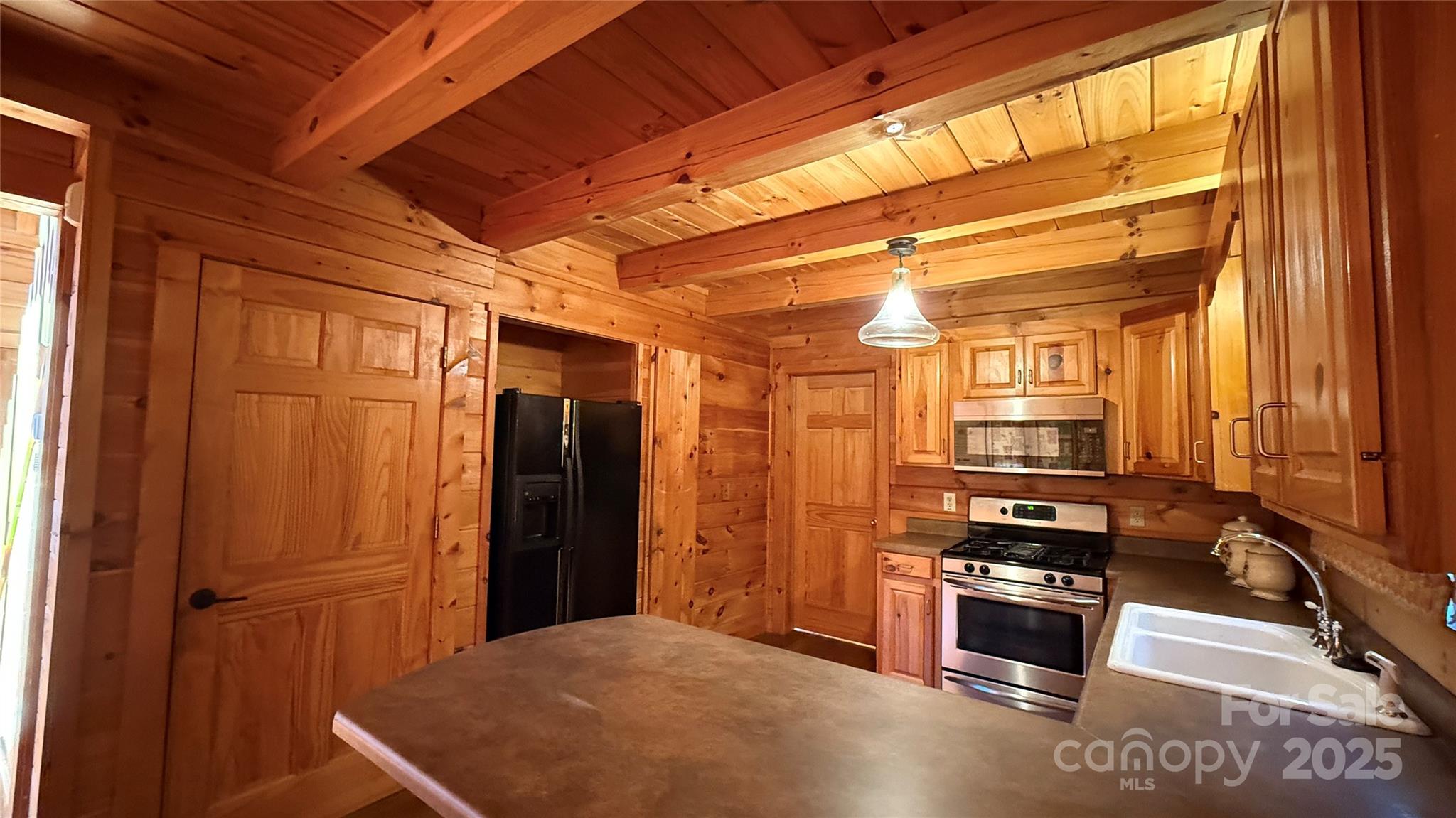 460 Cascades Parkway Property Photo 27