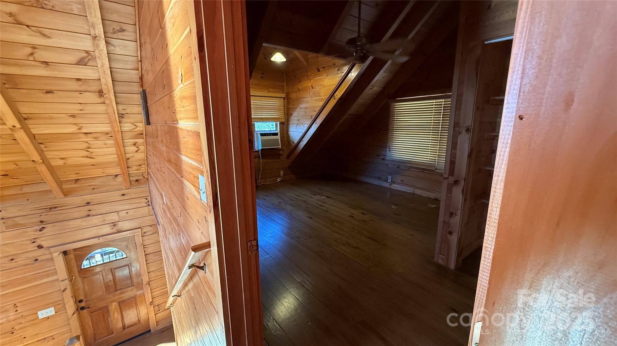 460 Cascades Parkway Property Photo 40