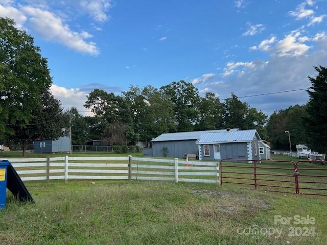 2425 Us 70 Highway 1 Property Photo 2