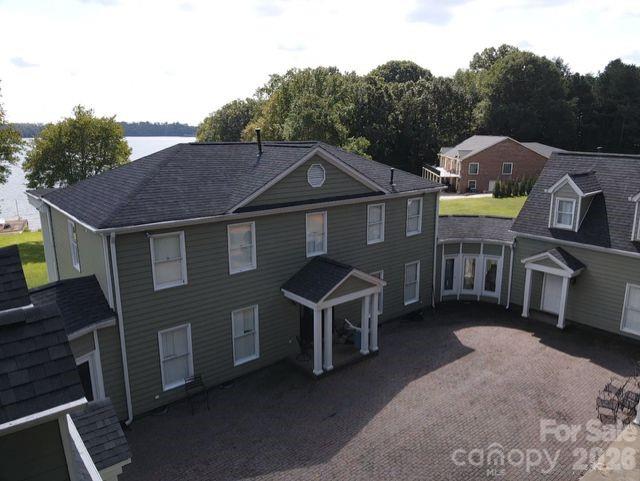 2111 Windermere Lane Property Photo 1