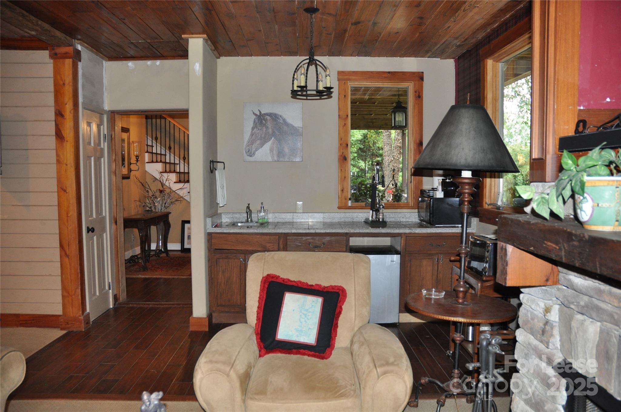 196 Ridge Road Property Photo 8