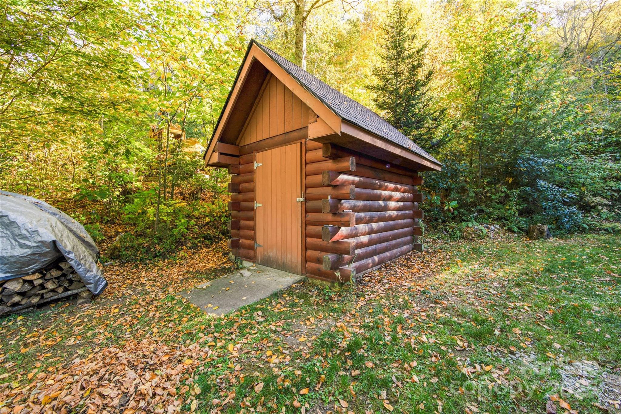 171 Irene Lane Property Photo 28