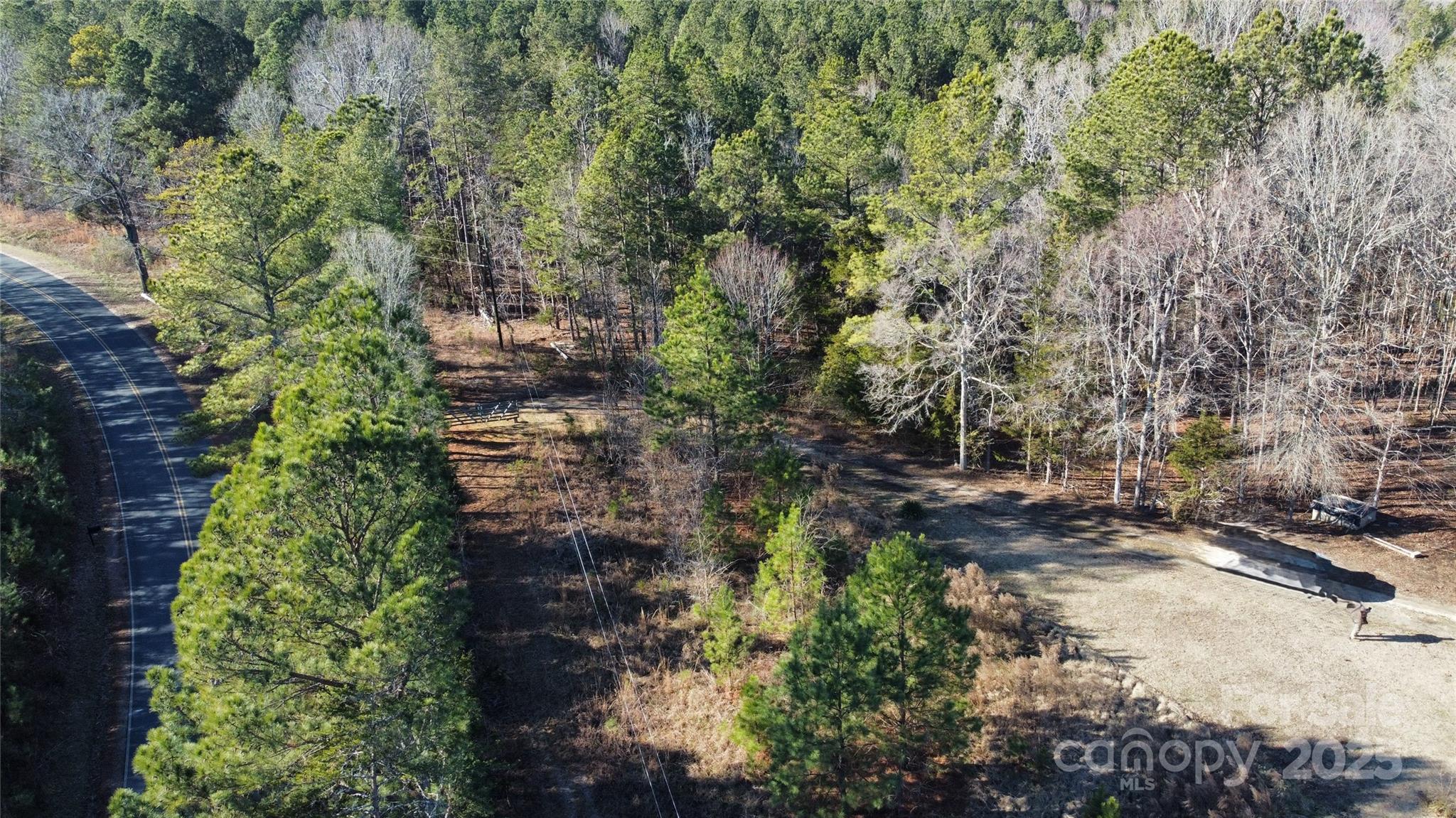 1342 Mcknight Road Property Photo 28