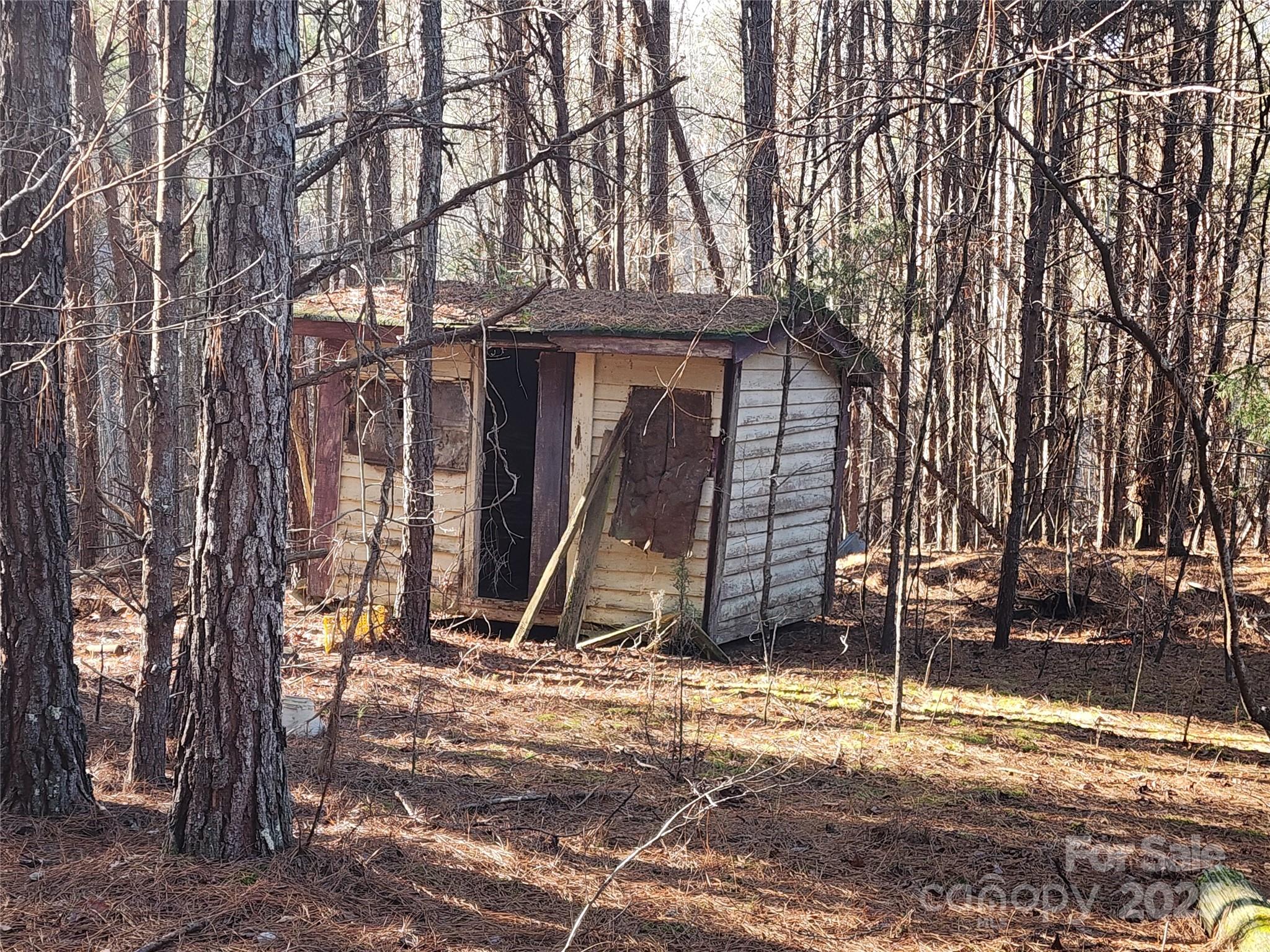 1342 Mcknight Road Property Photo 31