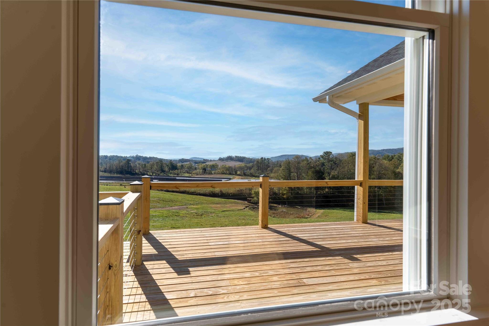 337 Maple Knoll Drive Property Photo 6