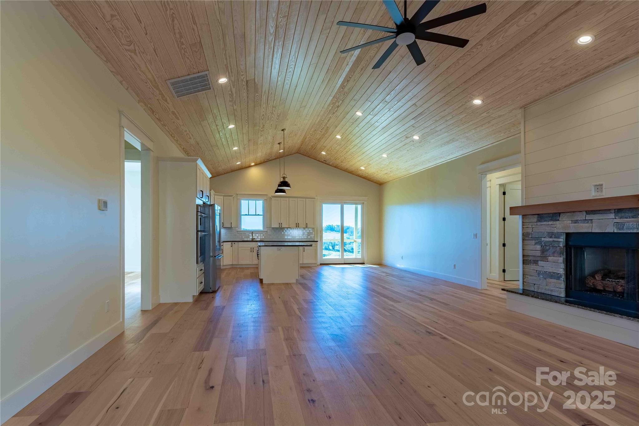 337 Maple Knoll Drive Property Photo 7