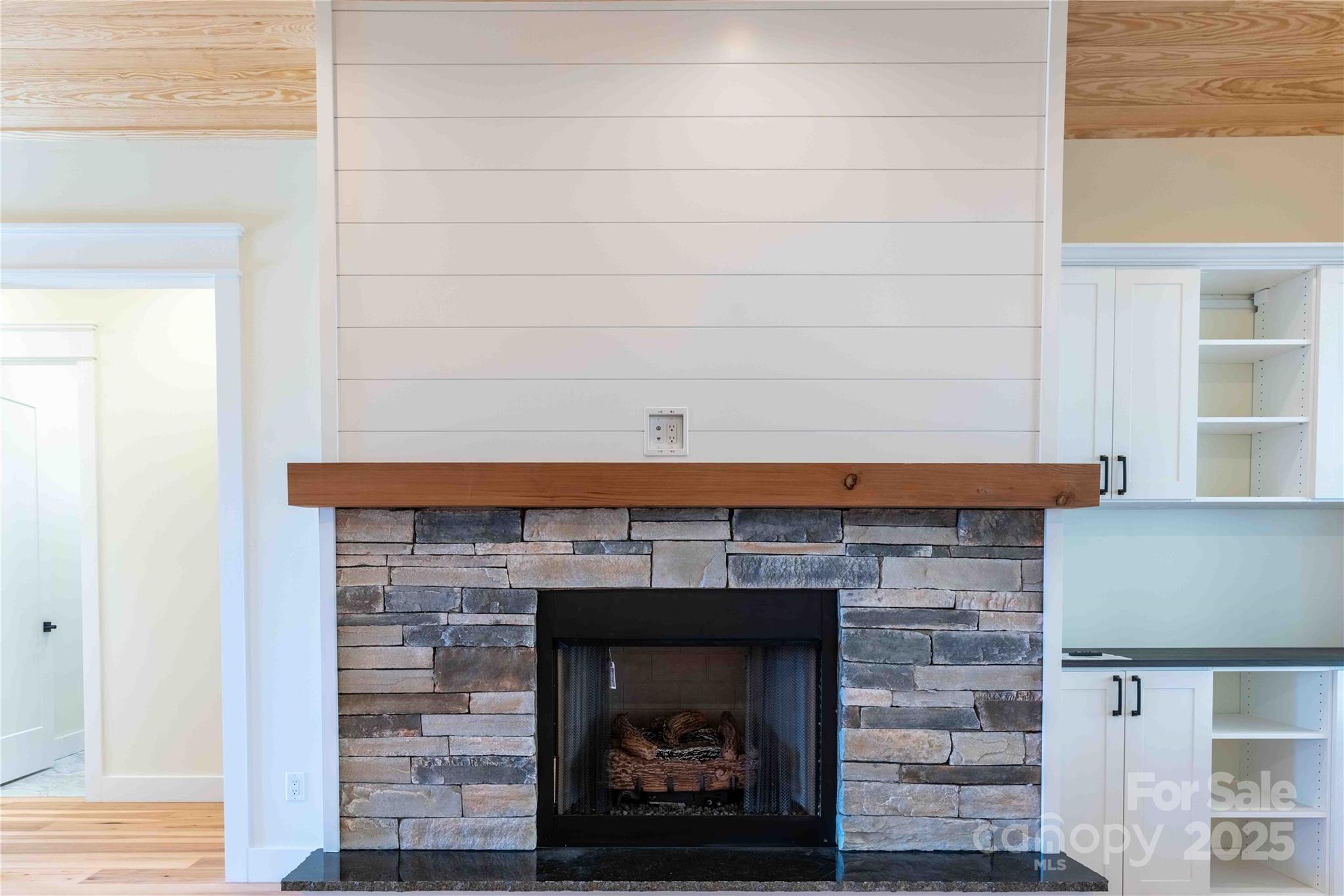 337 Maple Knoll Drive Property Photo 8