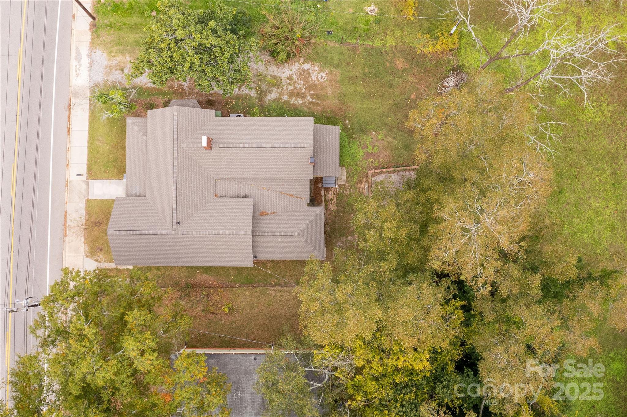 305 N White Street Property Photo 39