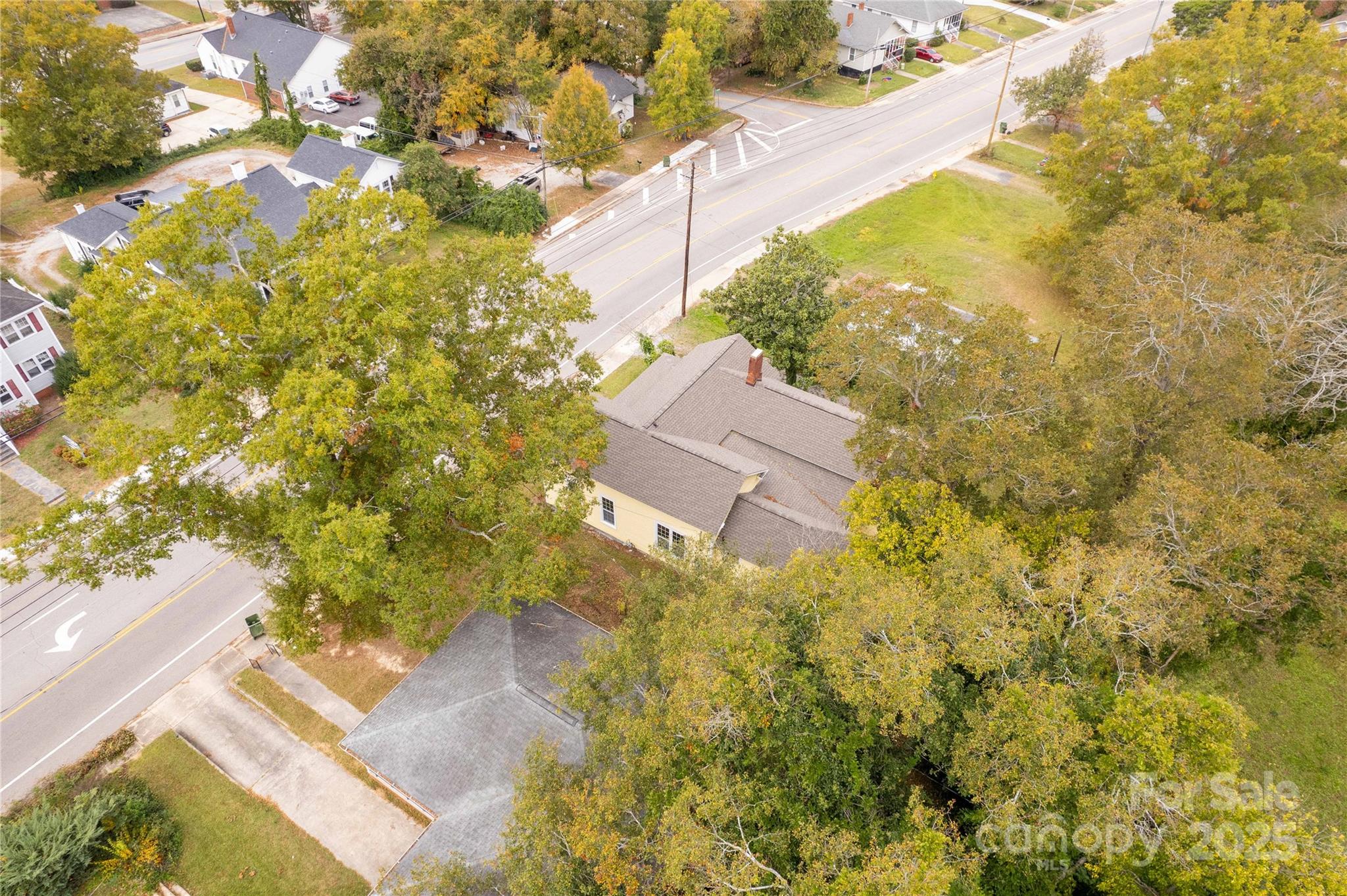 305 N White Street Property Photo 40