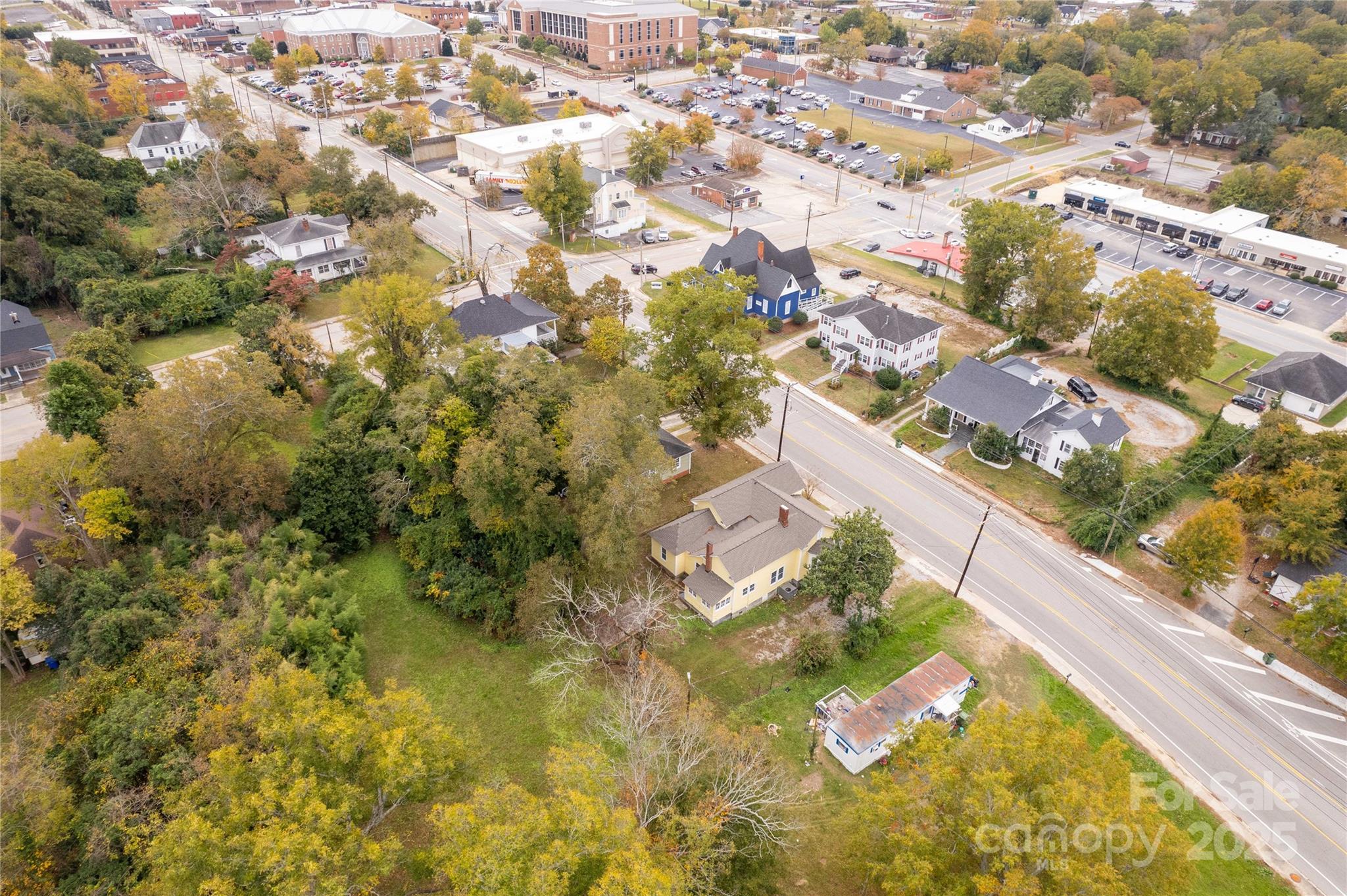 305 N White Street Property Photo 44
