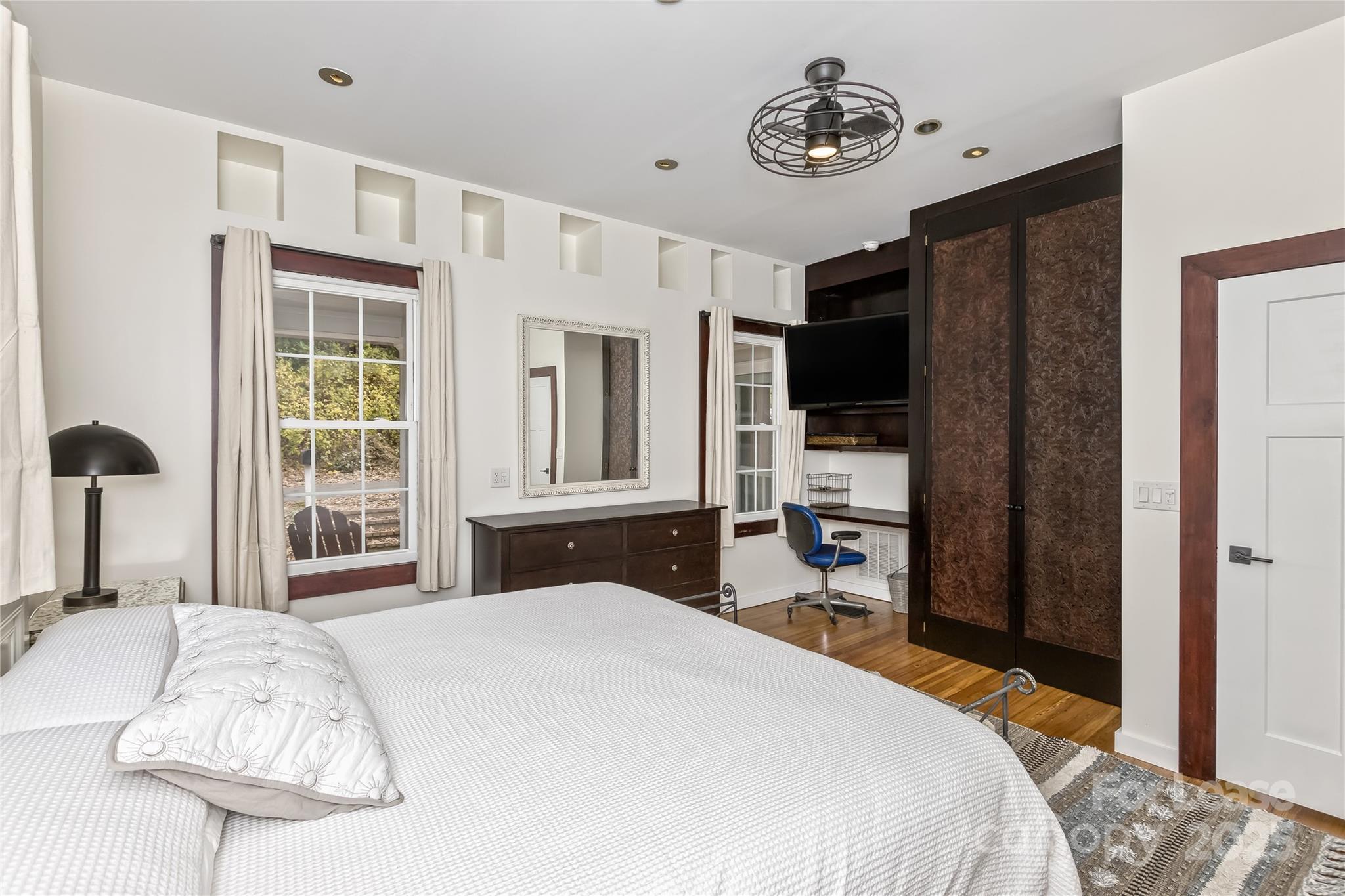 13 Parker Road Property Photo 33