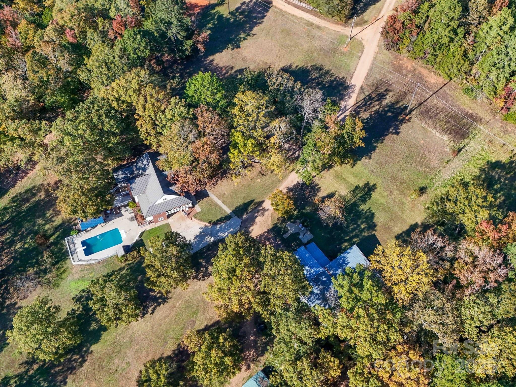 846 Windy Oaks Way Property Photo 4