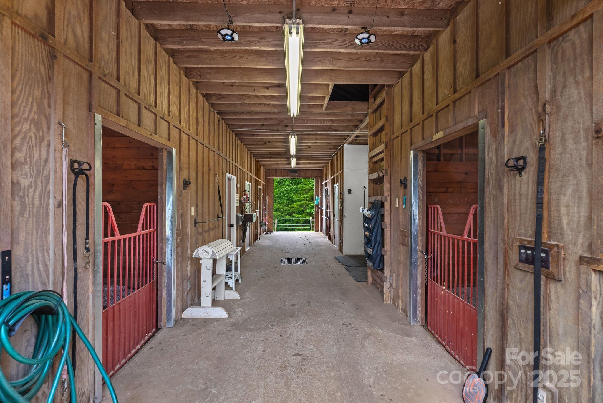 777 S River Road Property Photo 33