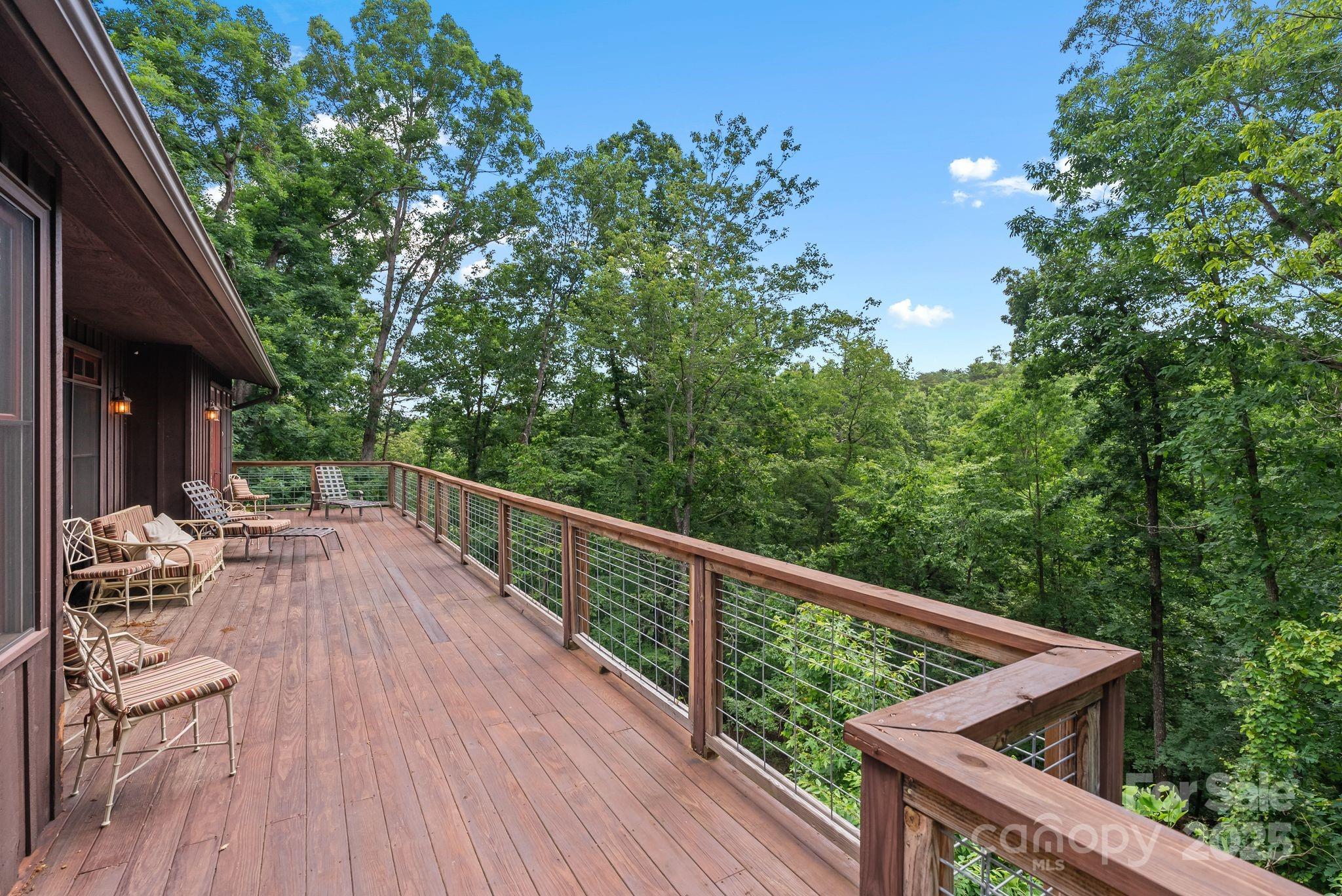 777 S River Road Property Photo 38