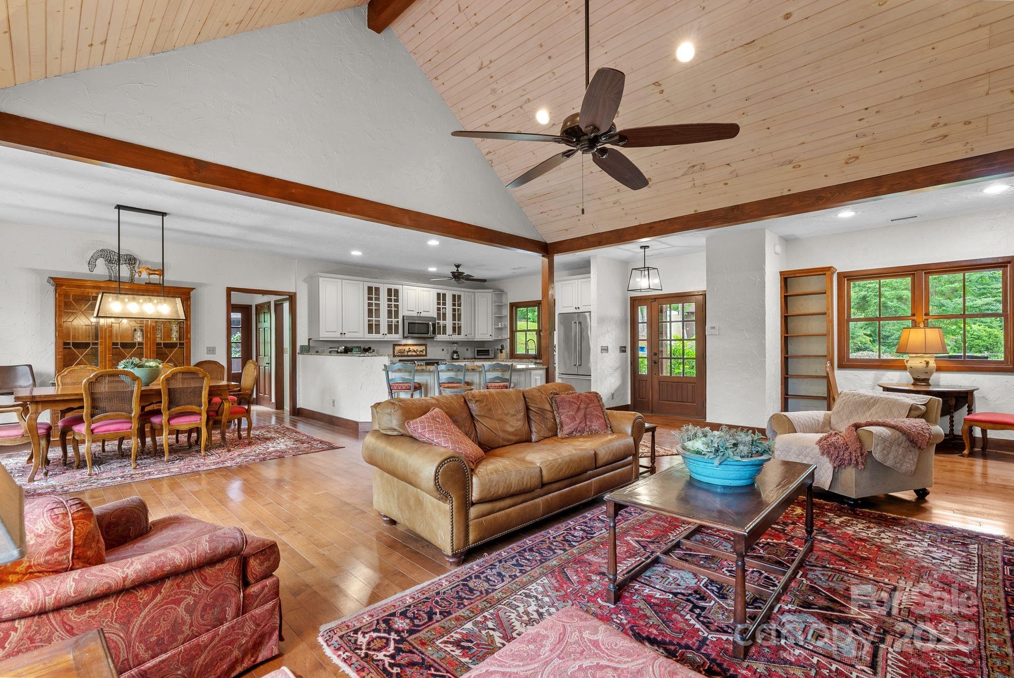 777 S River Road Property Photo 40