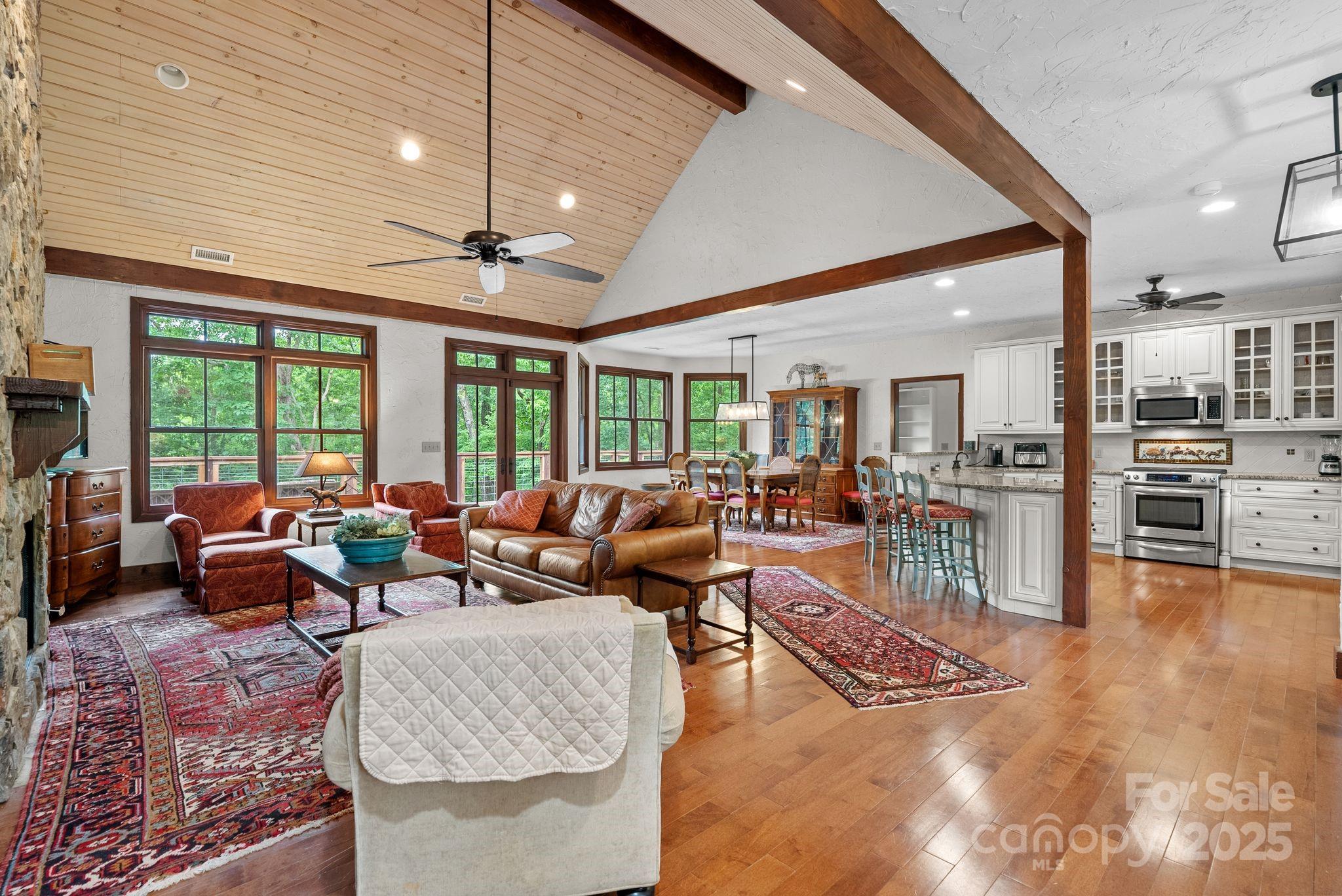 777 S River Road Property Photo 41