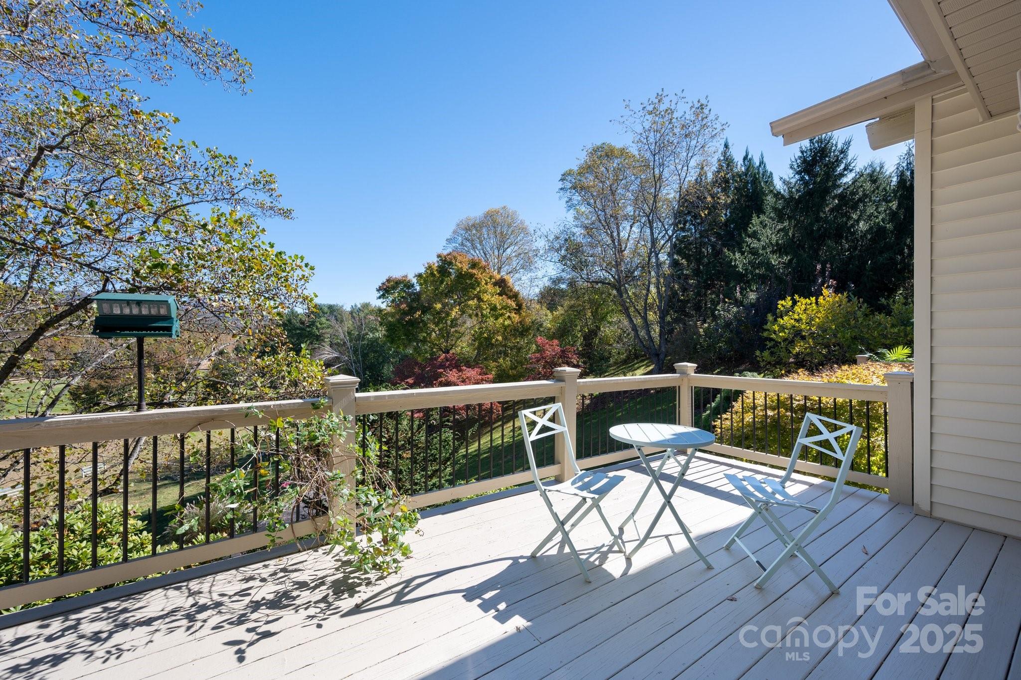 32 Scenic Valley Drive Property Photo 25