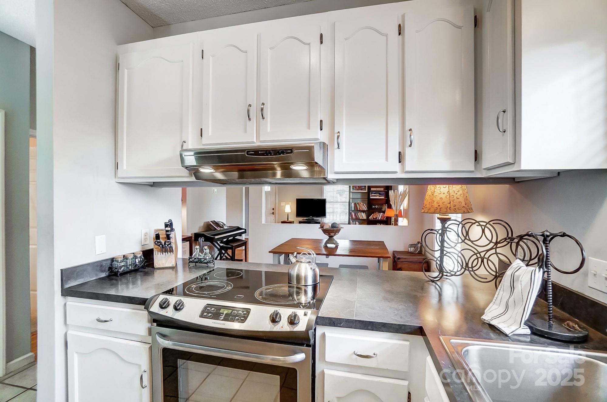 220 6th Street Property Photo 19
