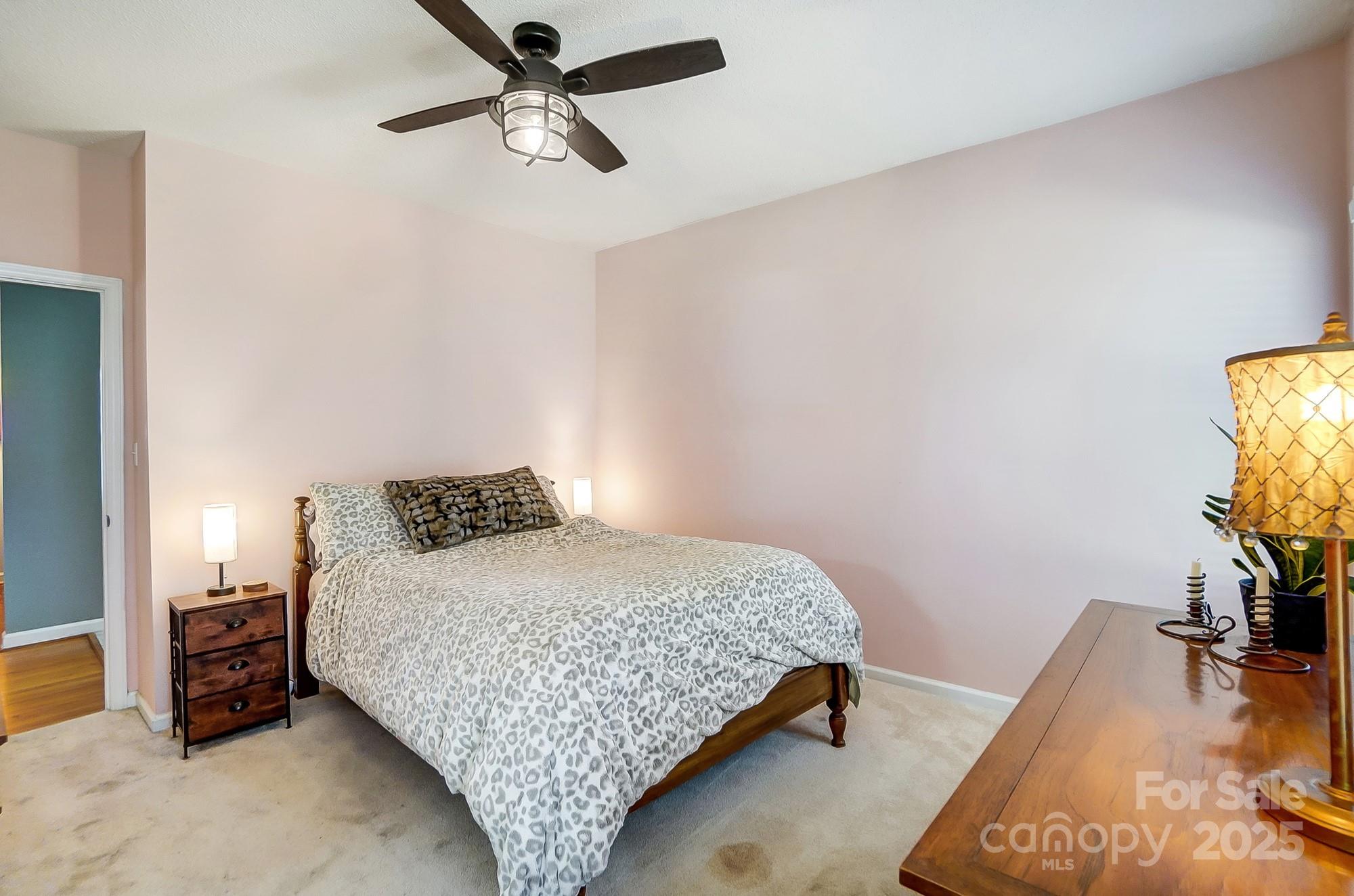 220 6th Street Property Photo 22