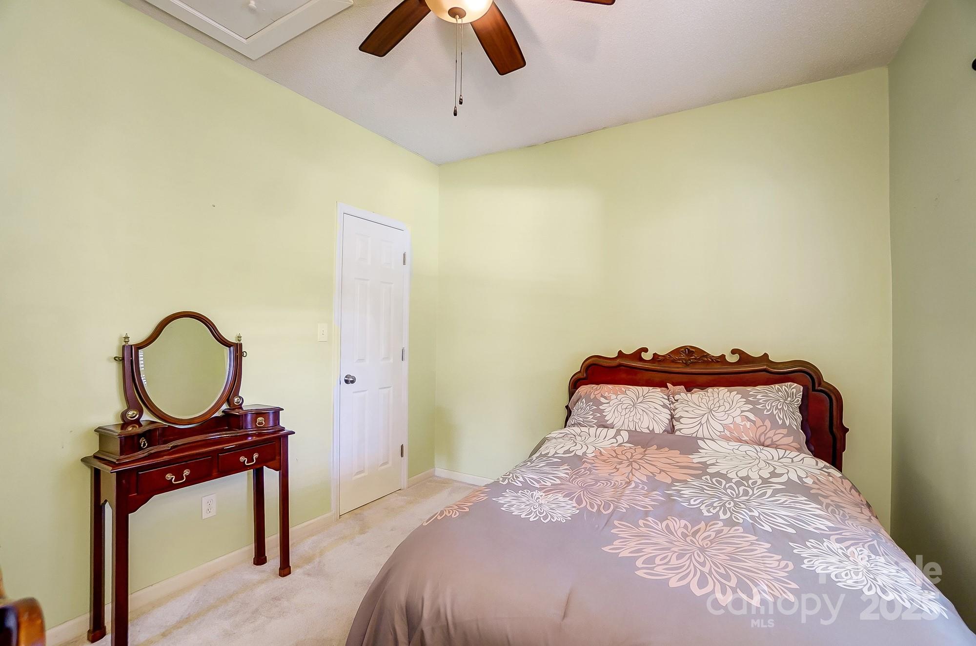 220 6th Street Property Photo 26