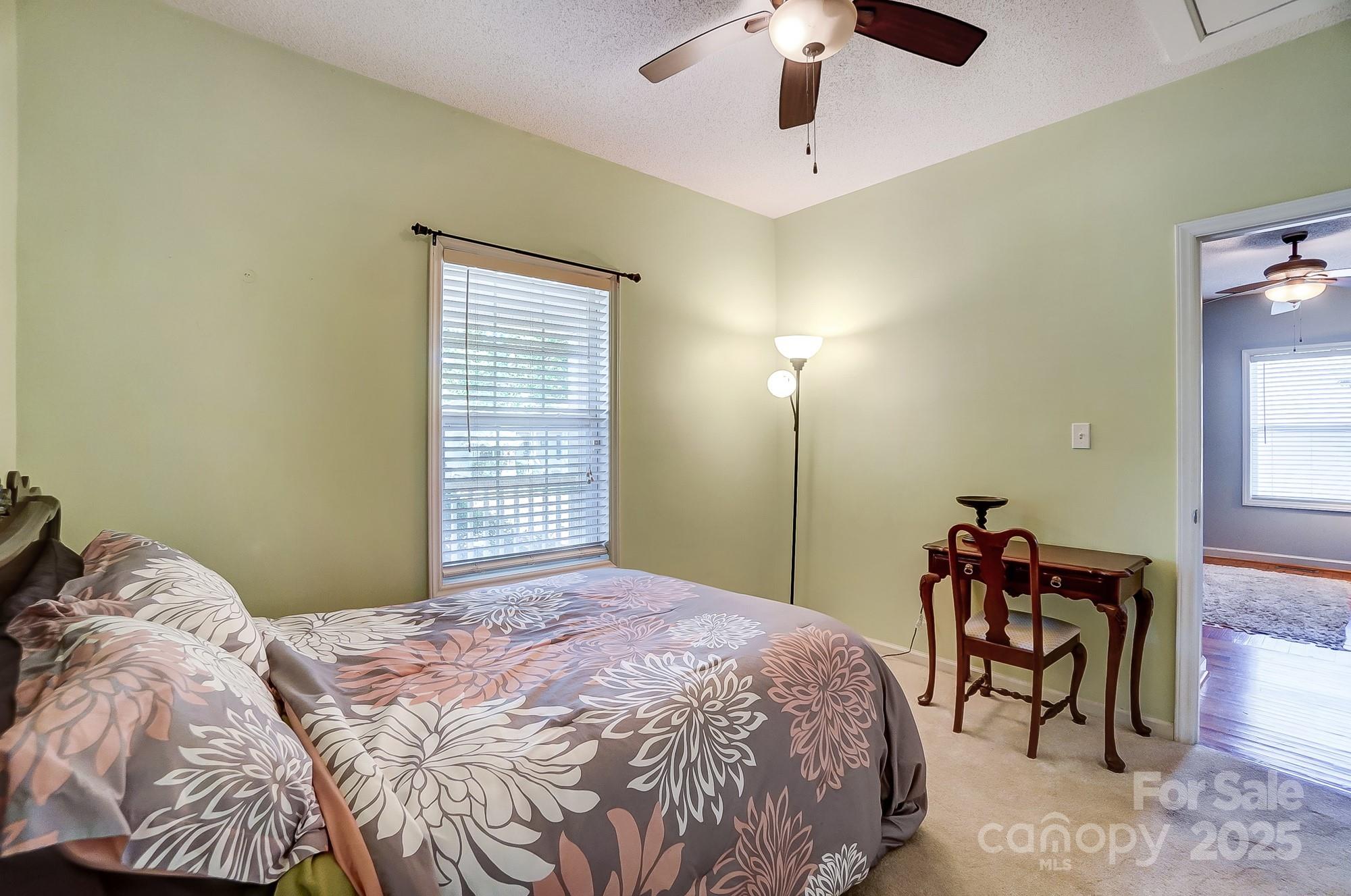 220 6th Street Property Photo 27