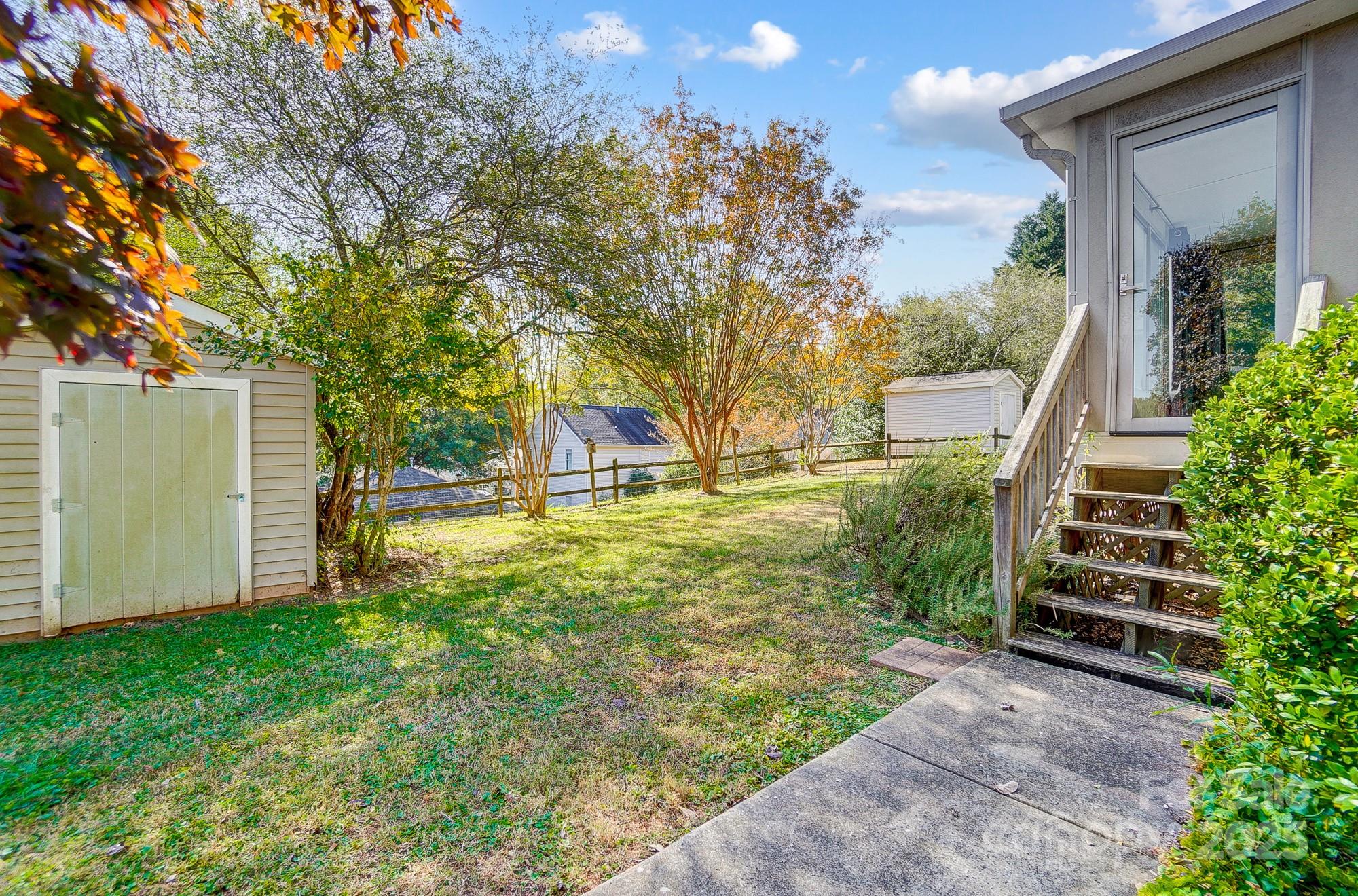 220 6th Street Property Photo 35