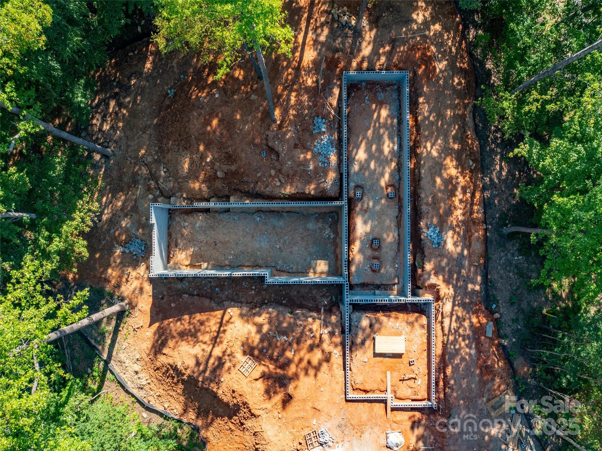 2140 Harm Creek Loop Property Photo 2