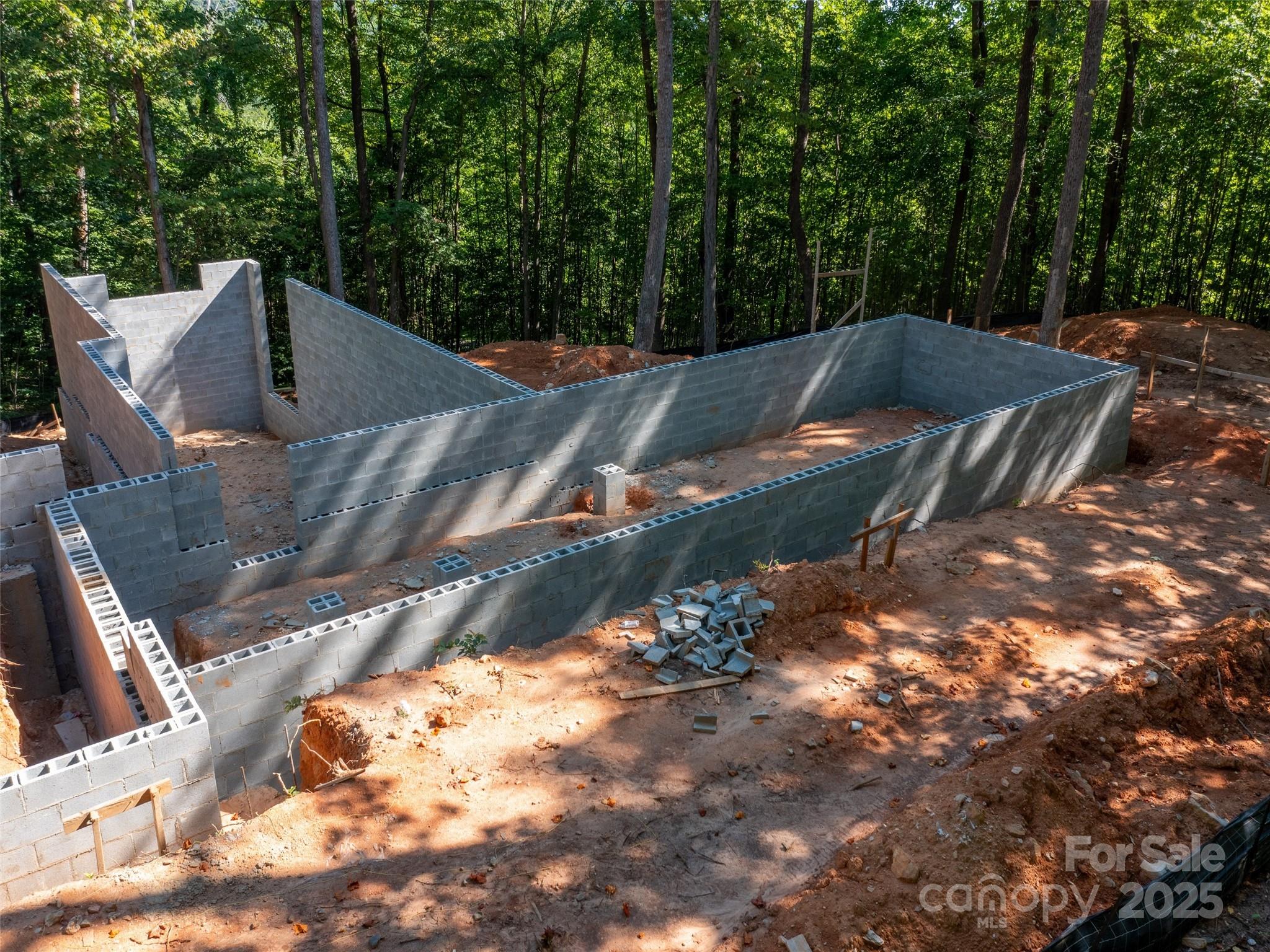 2140 Harm Creek Loop Property Photo 5