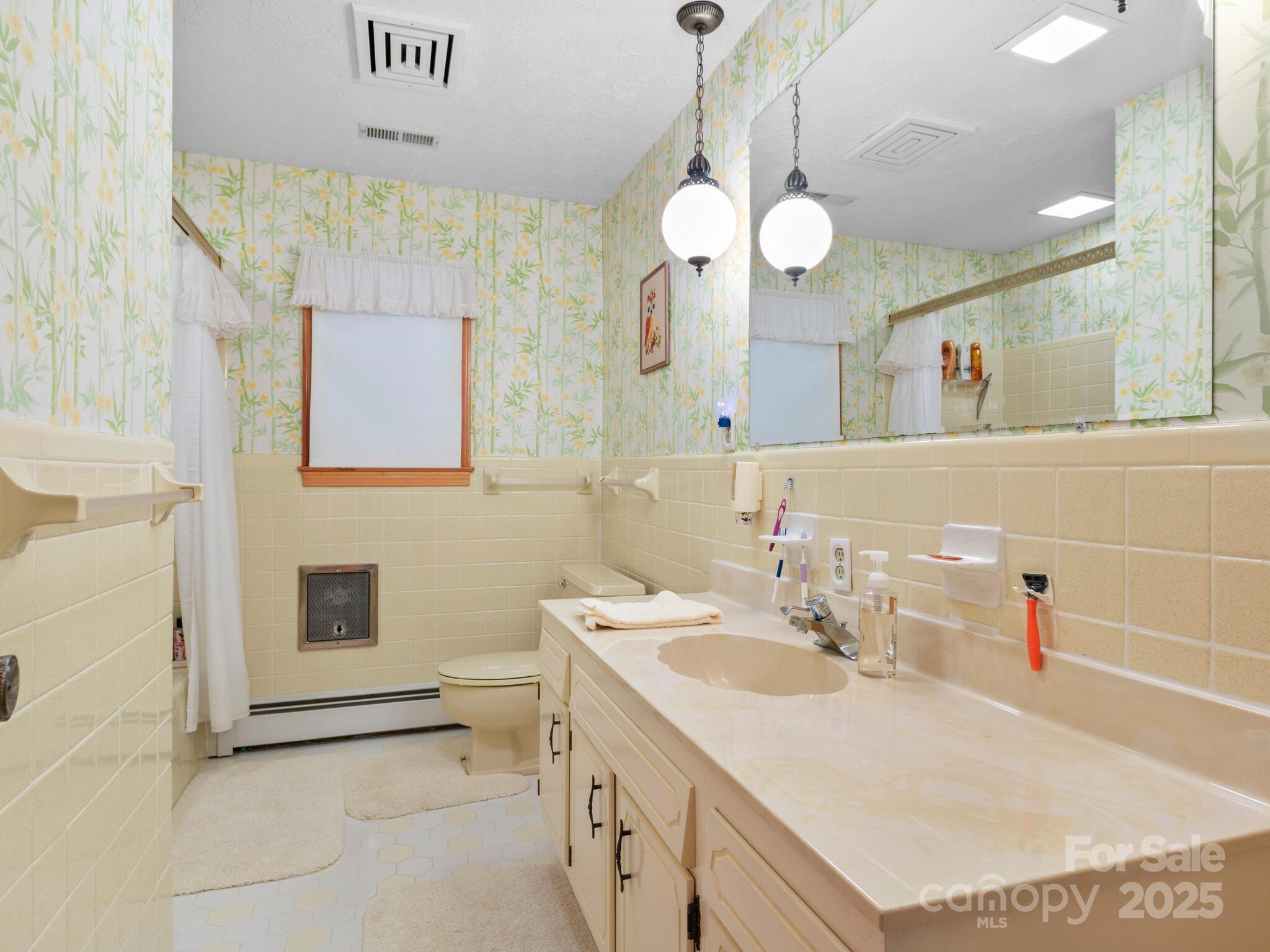 5481 Greenville Highway Property Photo 17