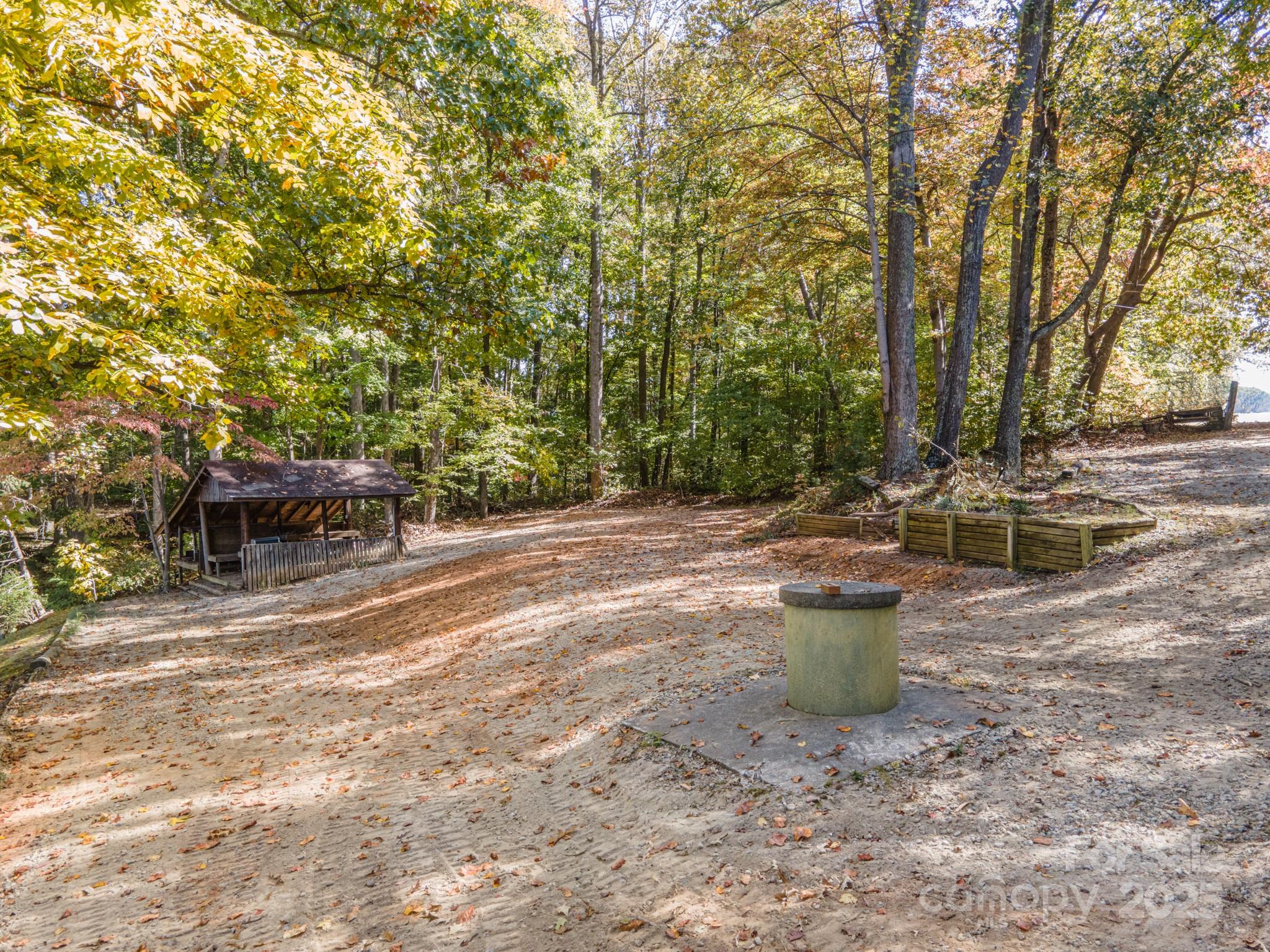 7608 Keistlers Store Road Property Photo 11