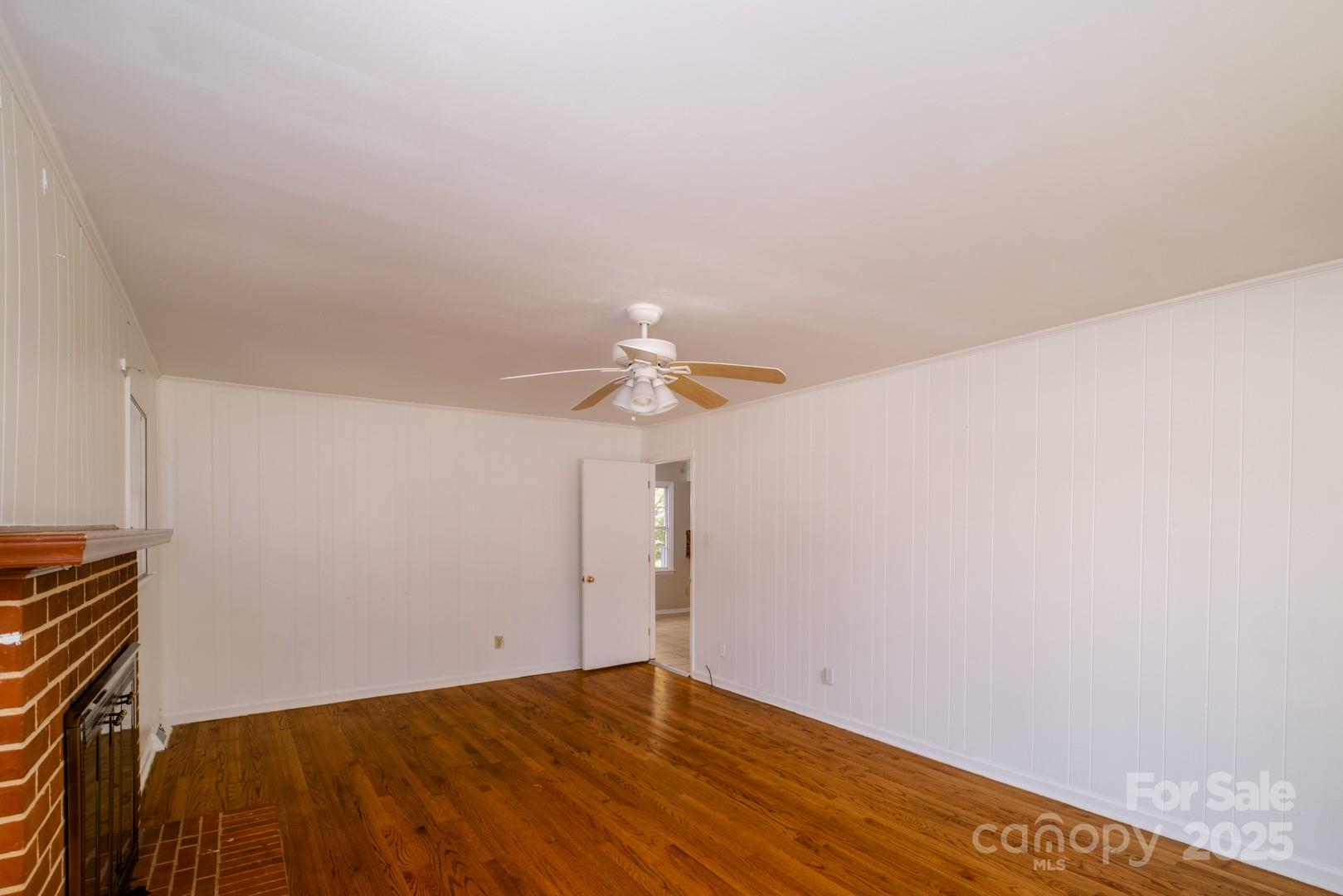 1018 Carysbrook Lane Property Photo 13