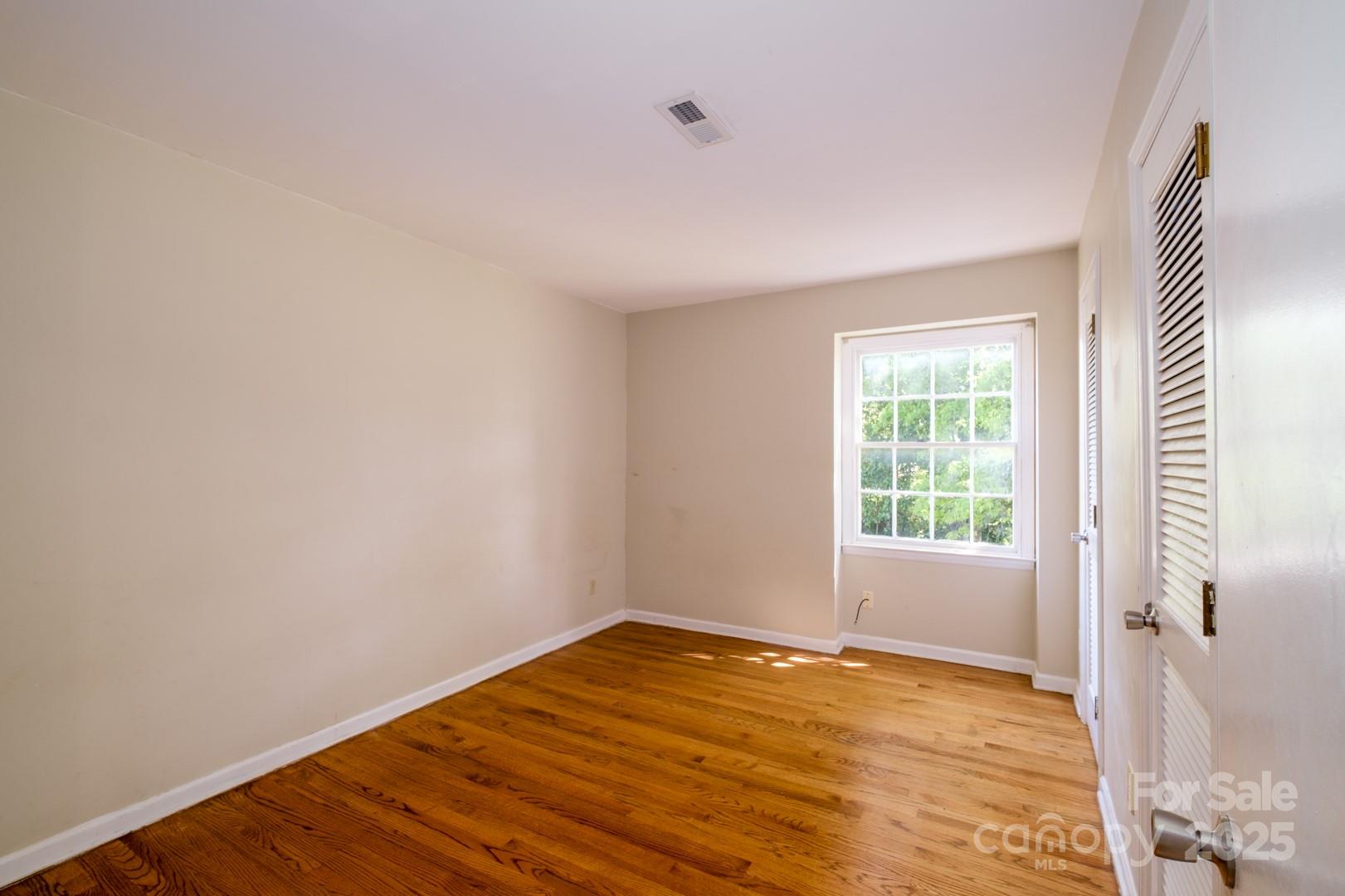 1018 Carysbrook Lane Property Photo 16