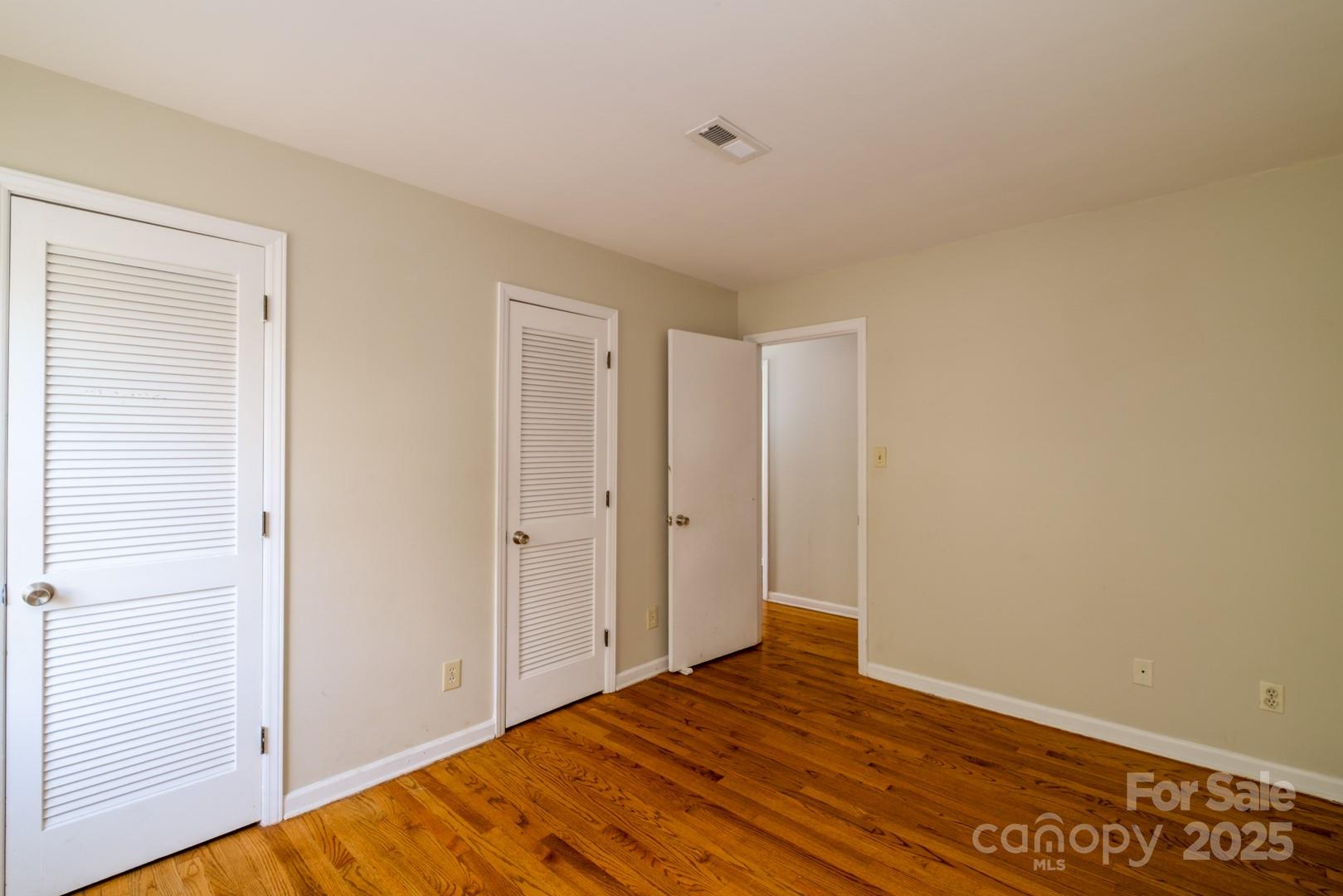 1018 Carysbrook Lane Property Photo 17