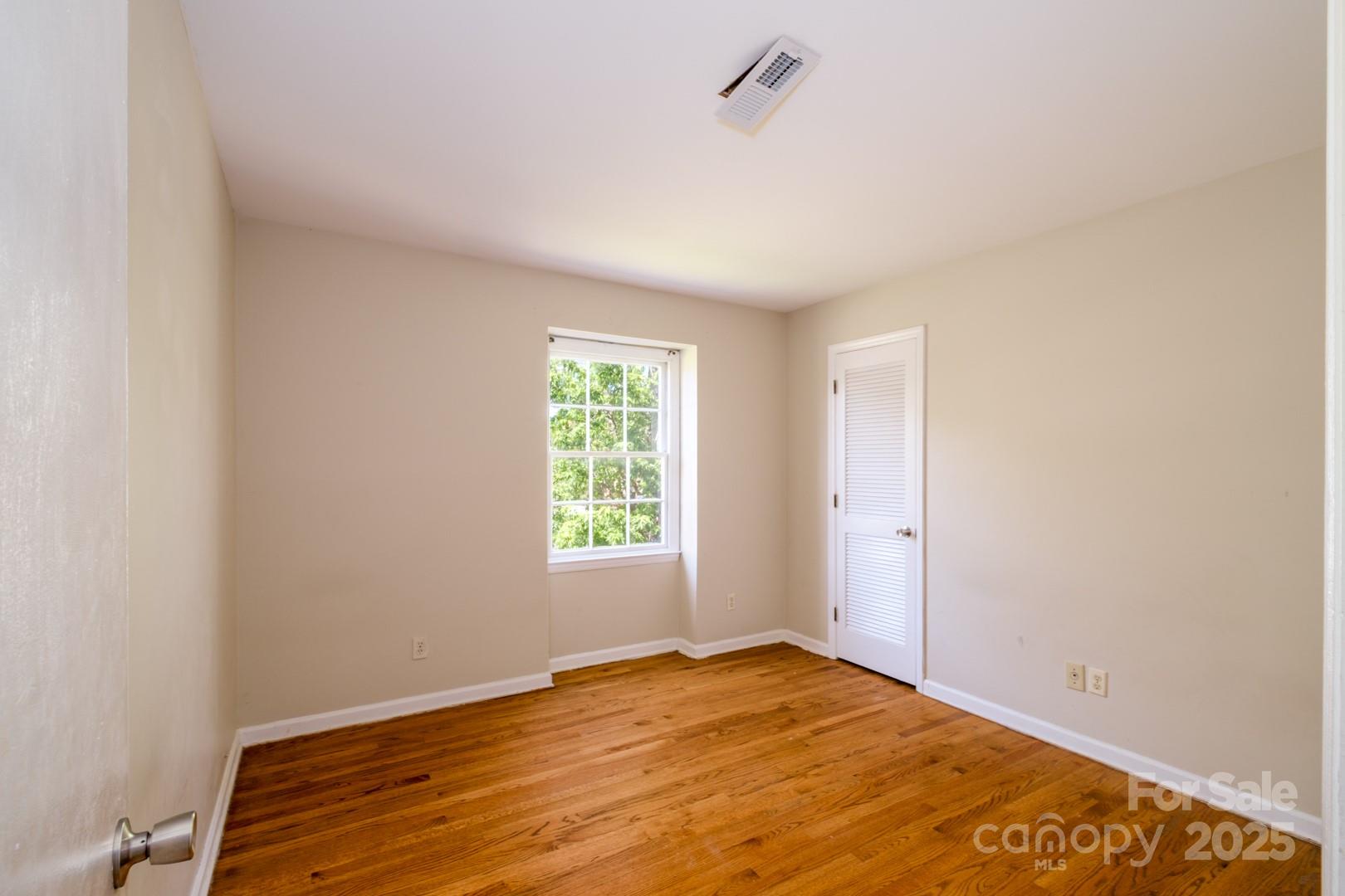1018 Carysbrook Lane Property Photo 18